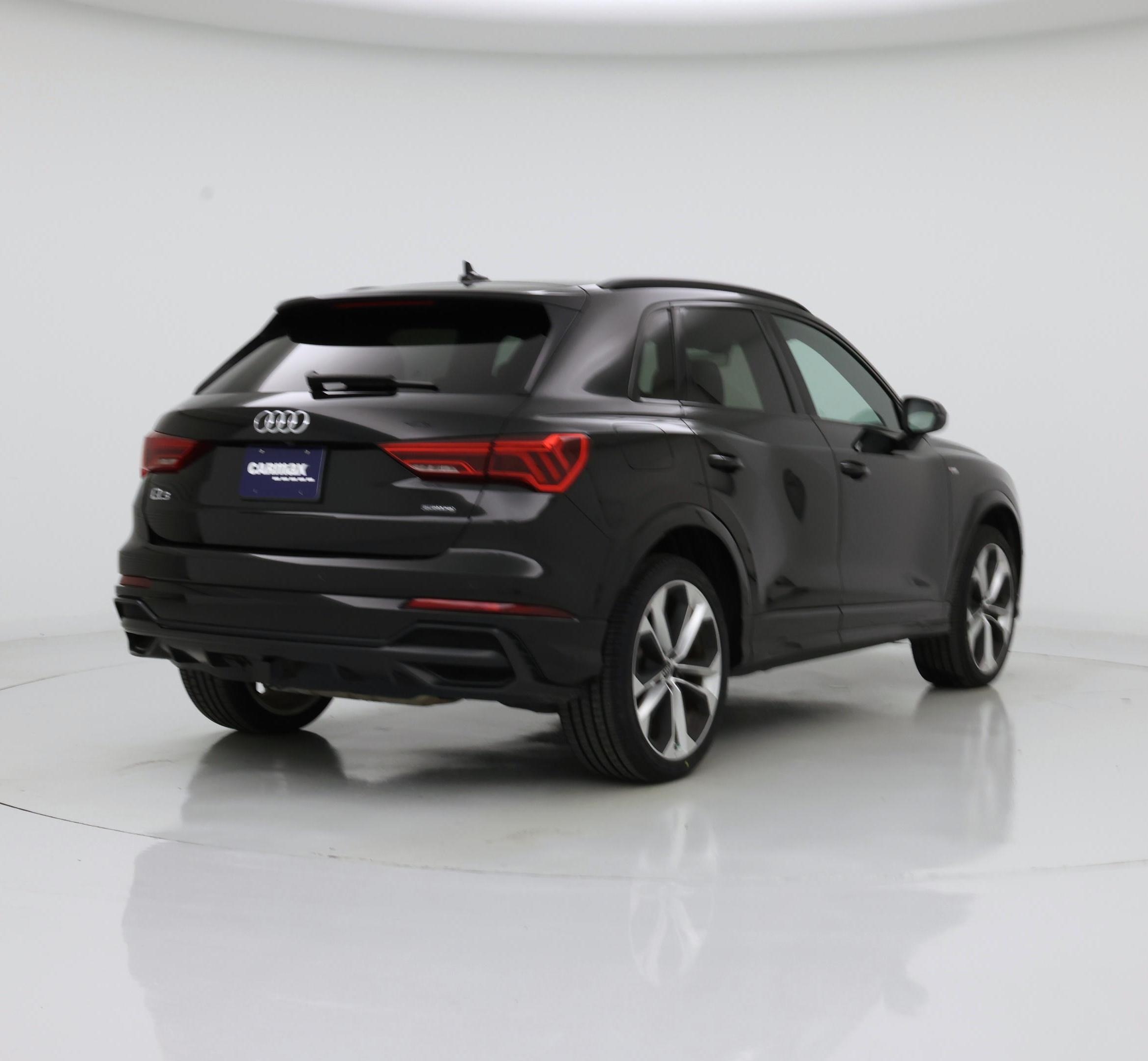 Thumbnail: 2021 Audi Q3 - 8