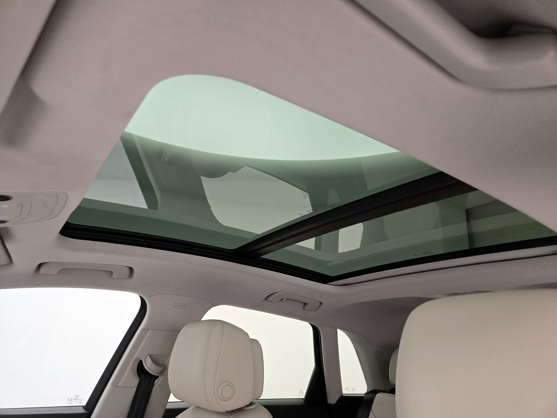 Thumbnail: 2020 Audi Q3 - 19