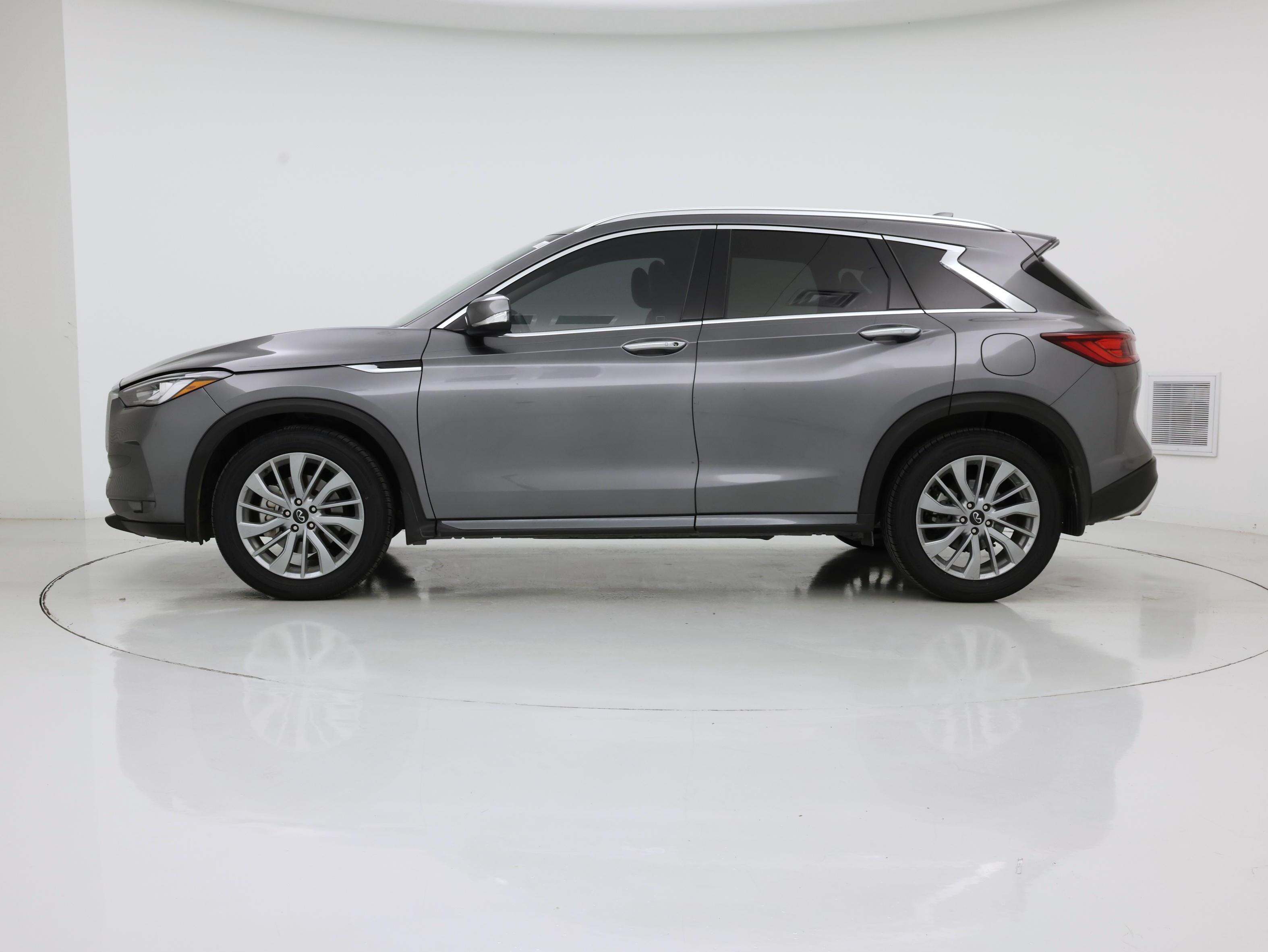 Thumbnail: 2023 INFINITI QX50 - 3