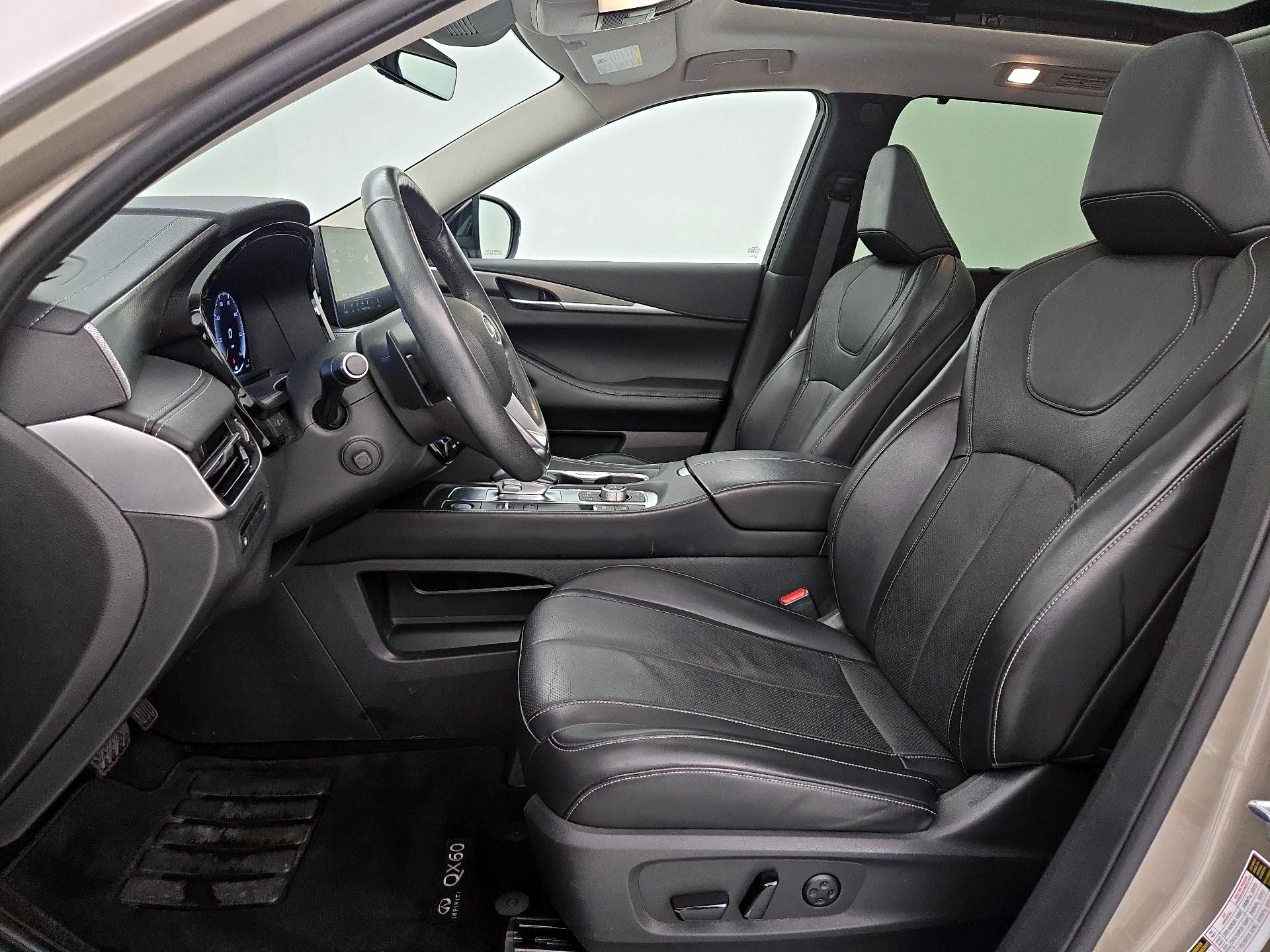 Thumbnail: 2023 INFINITI QX60 - 11