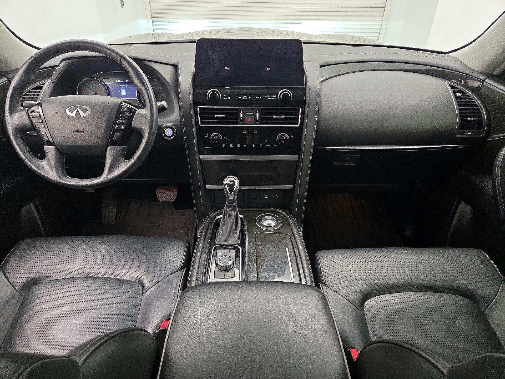 Thumbnail: 2023 INFINITI QX80 - 9