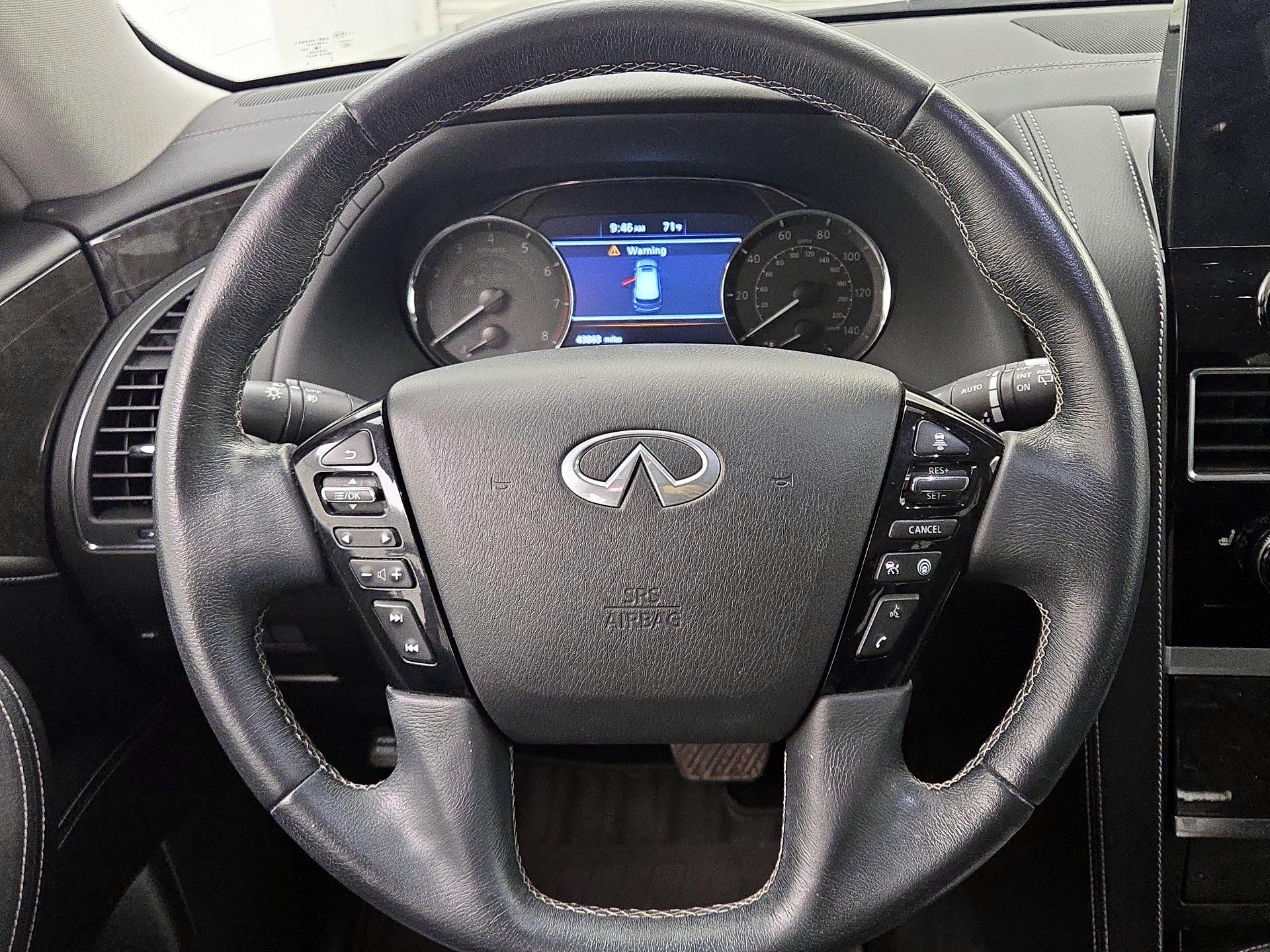 Thumbnail: 2023 INFINITI QX80 - 10