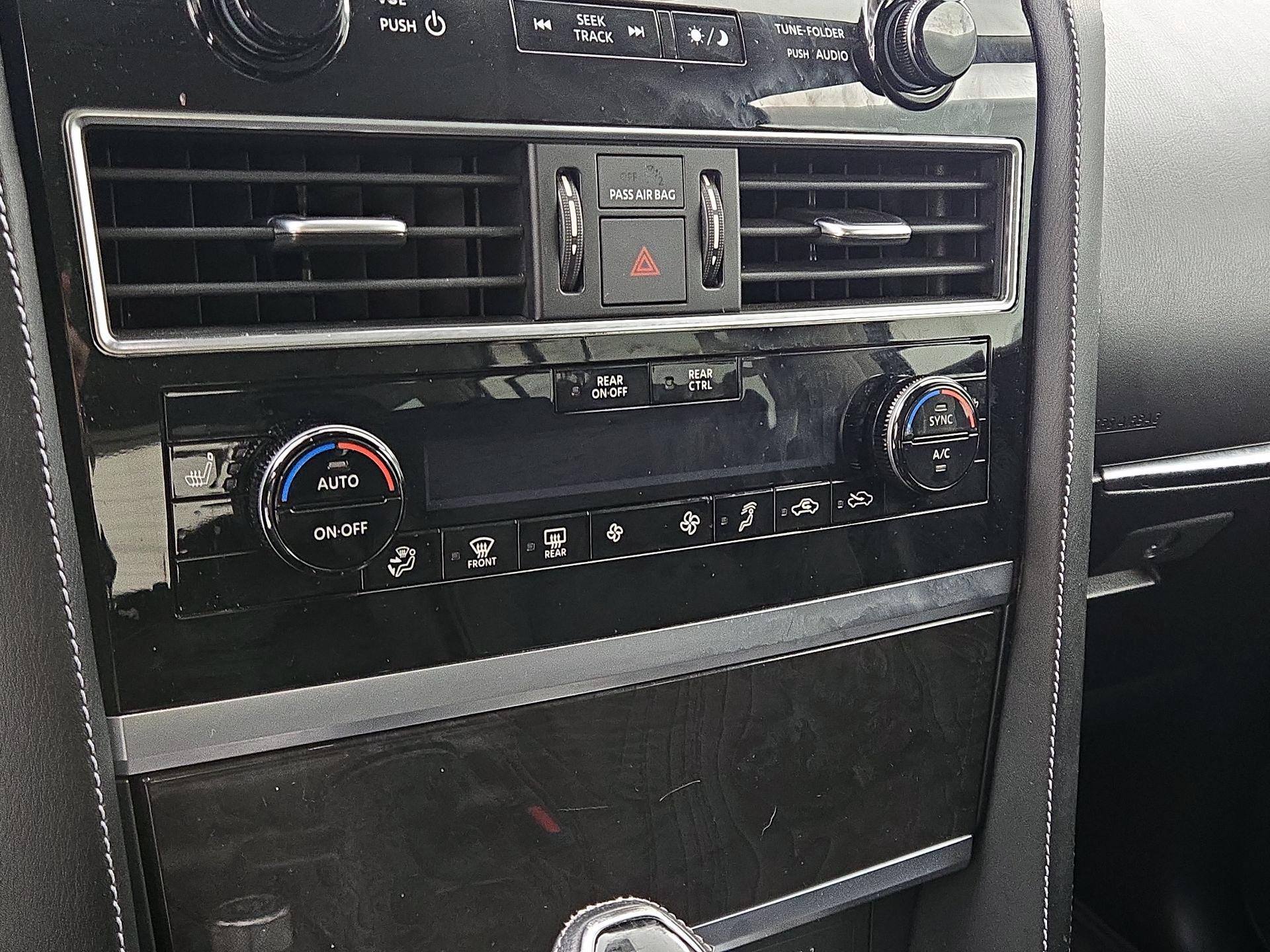 Thumbnail: 2023 INFINITI QX80 - 17