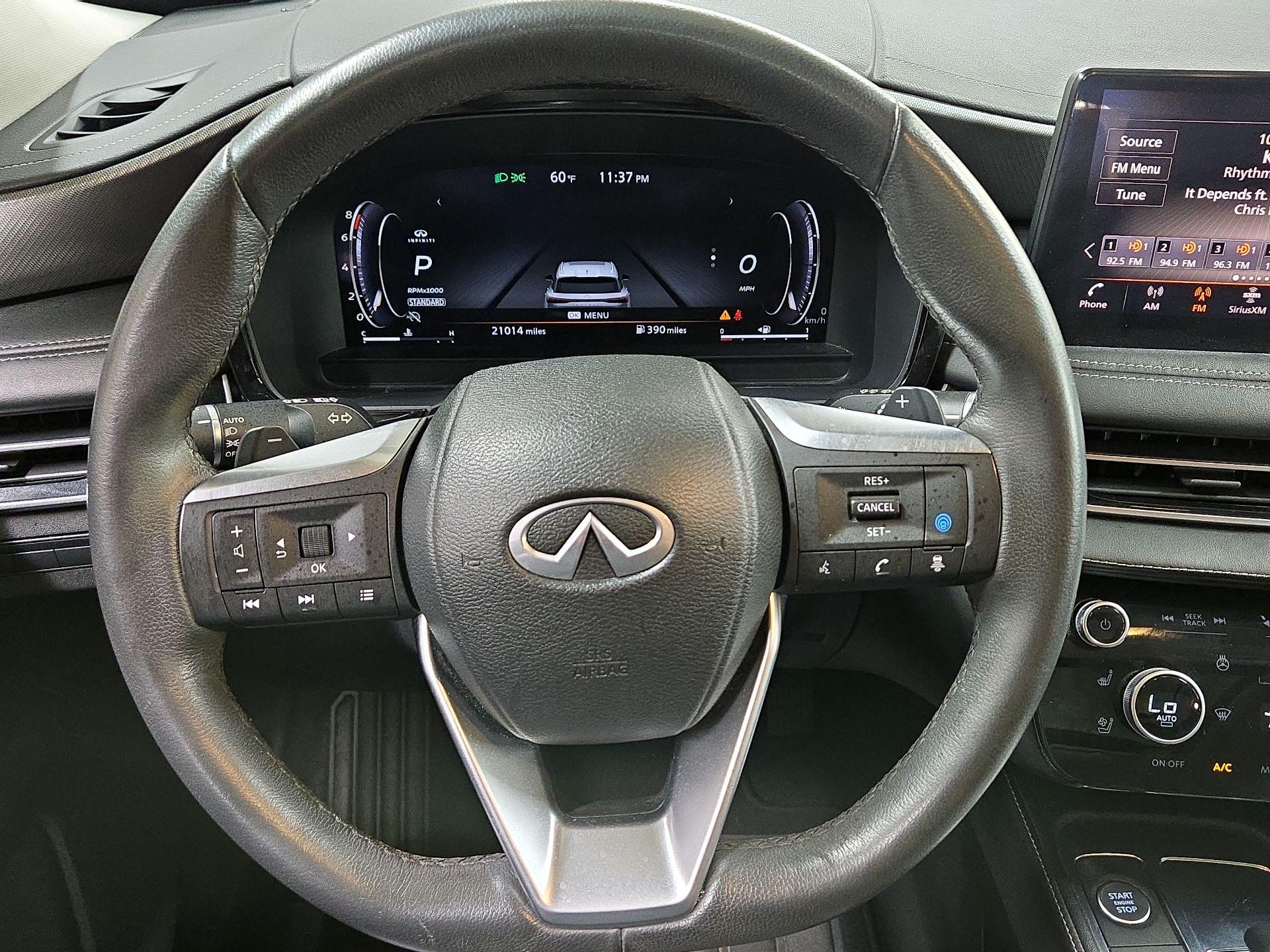 Thumbnail: 2023 INFINITI QX60 - 10