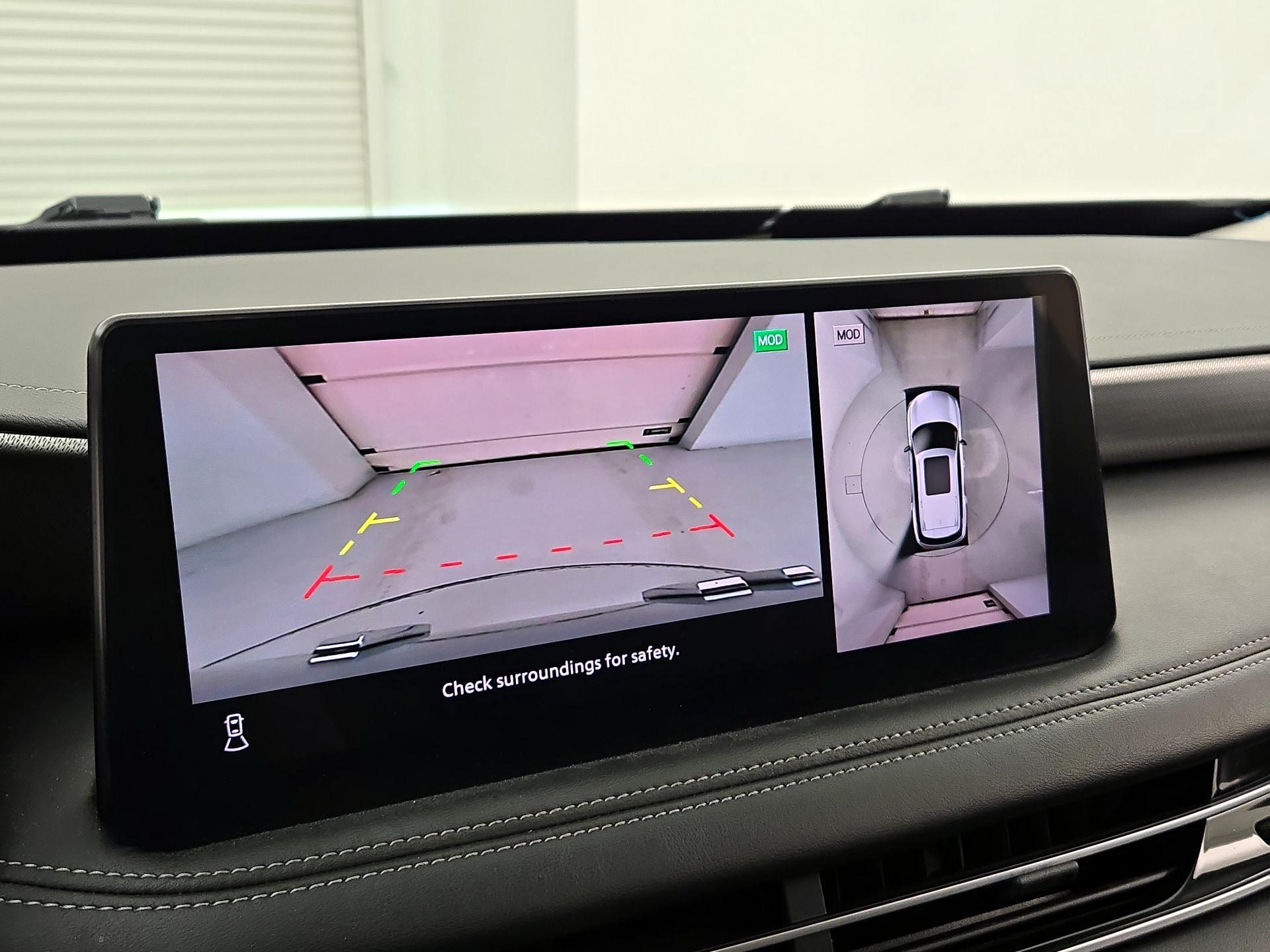 Thumbnail: 2023 INFINITI QX60 - 14