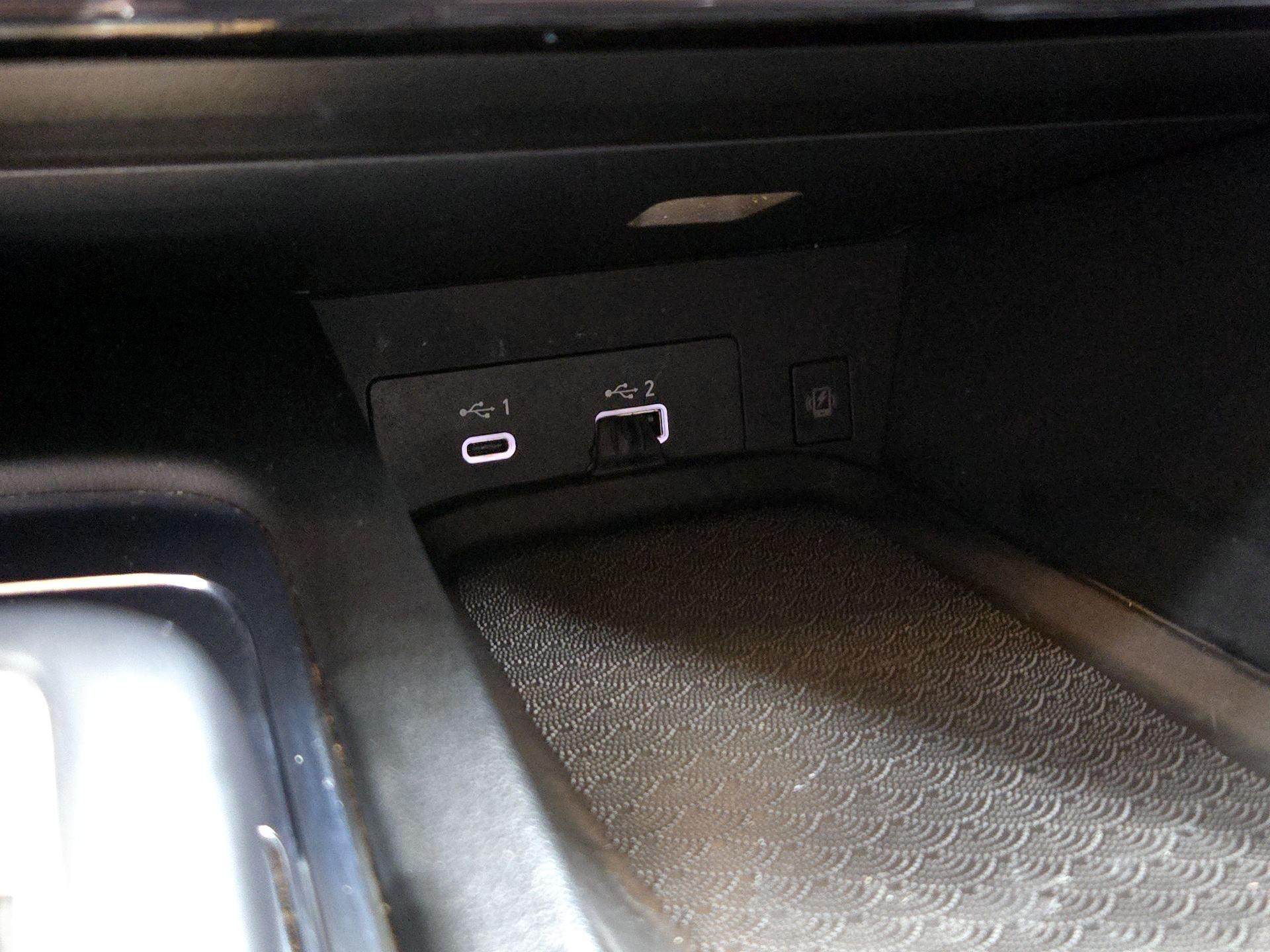 Thumbnail: 2023 INFINITI QX60 - 18