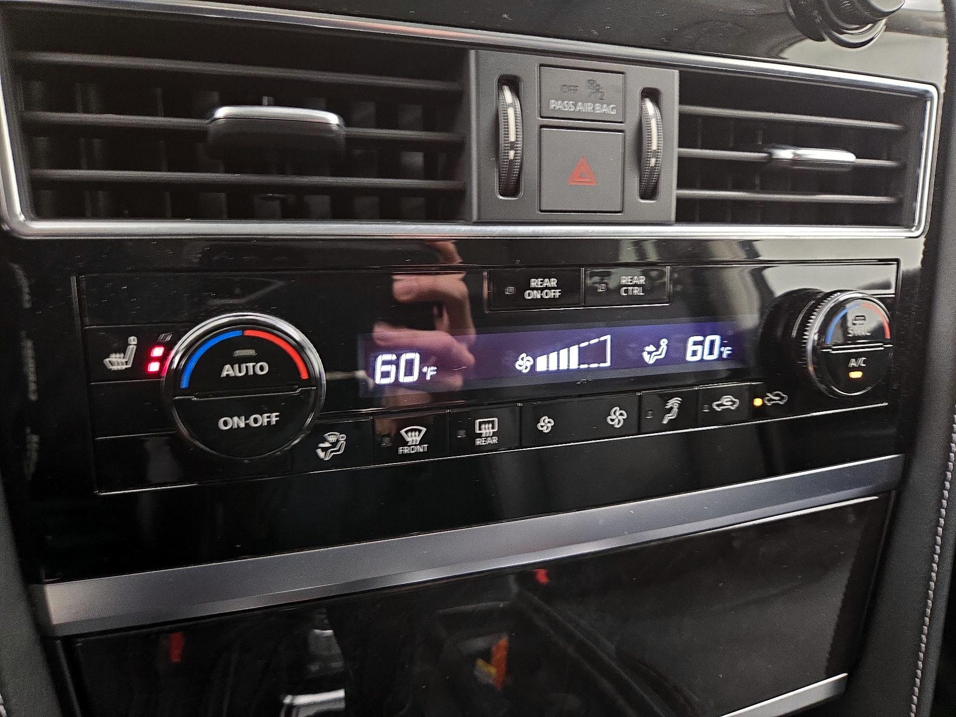 Thumbnail: 2022 INFINITI QX80 - 17