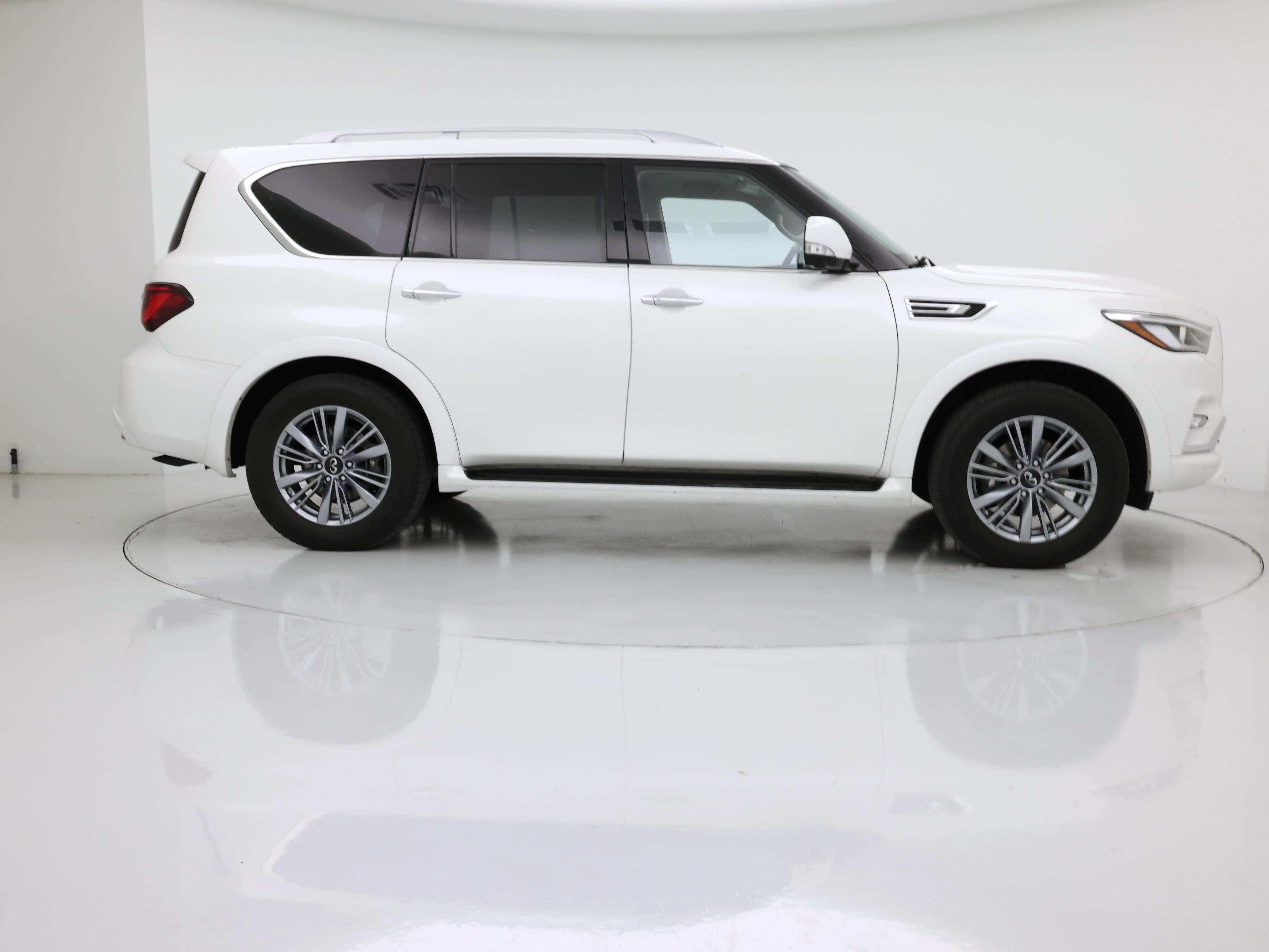 Thumbnail: 2022 INFINITI QX80 - 7