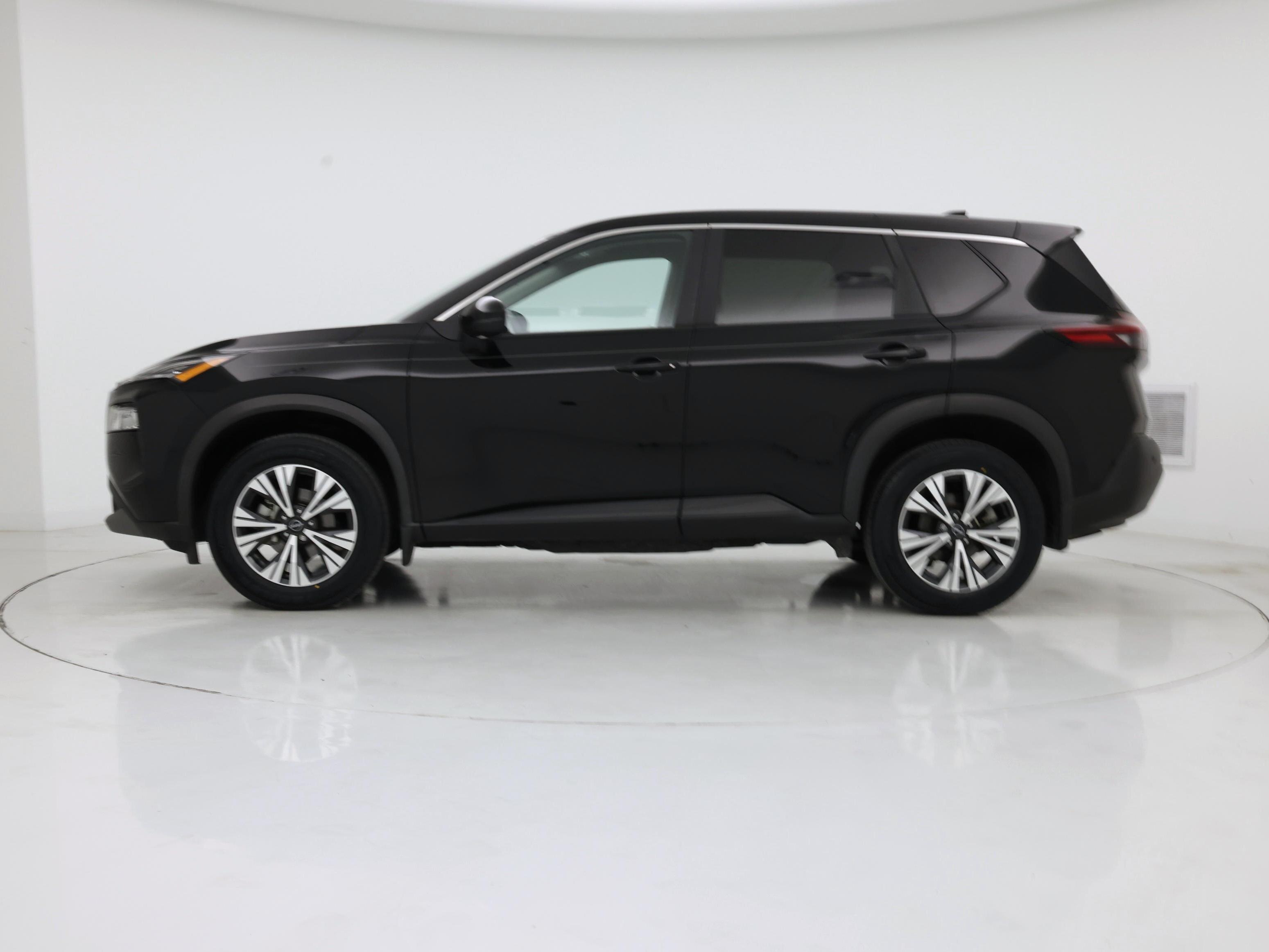 Thumbnail: 2023 Nissan Rogue - 3