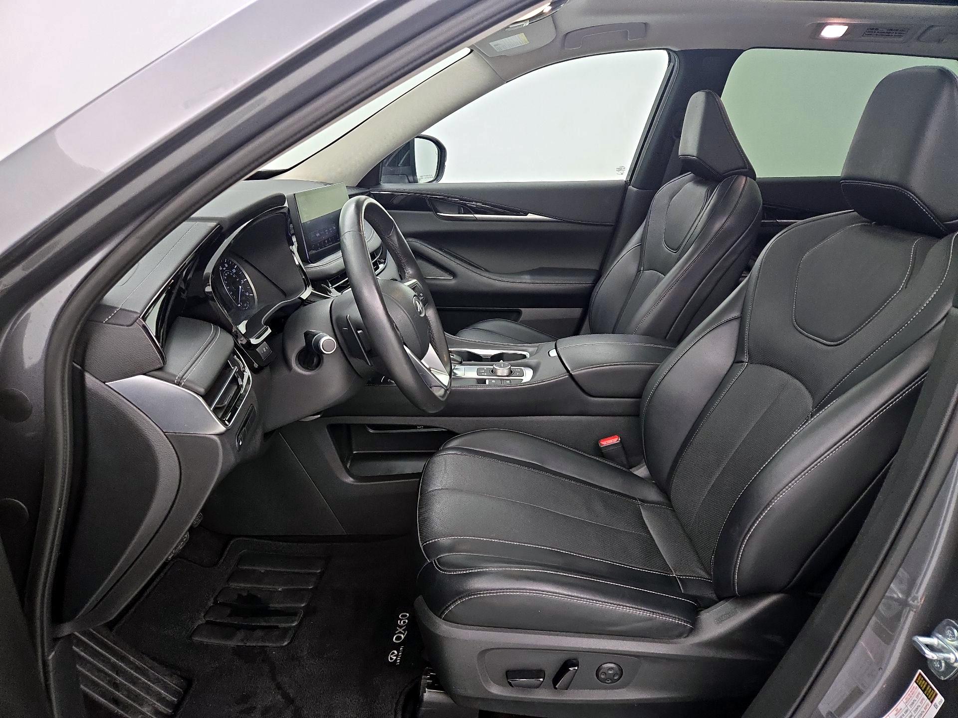 Thumbnail: 2023 INFINITI QX60 - 11