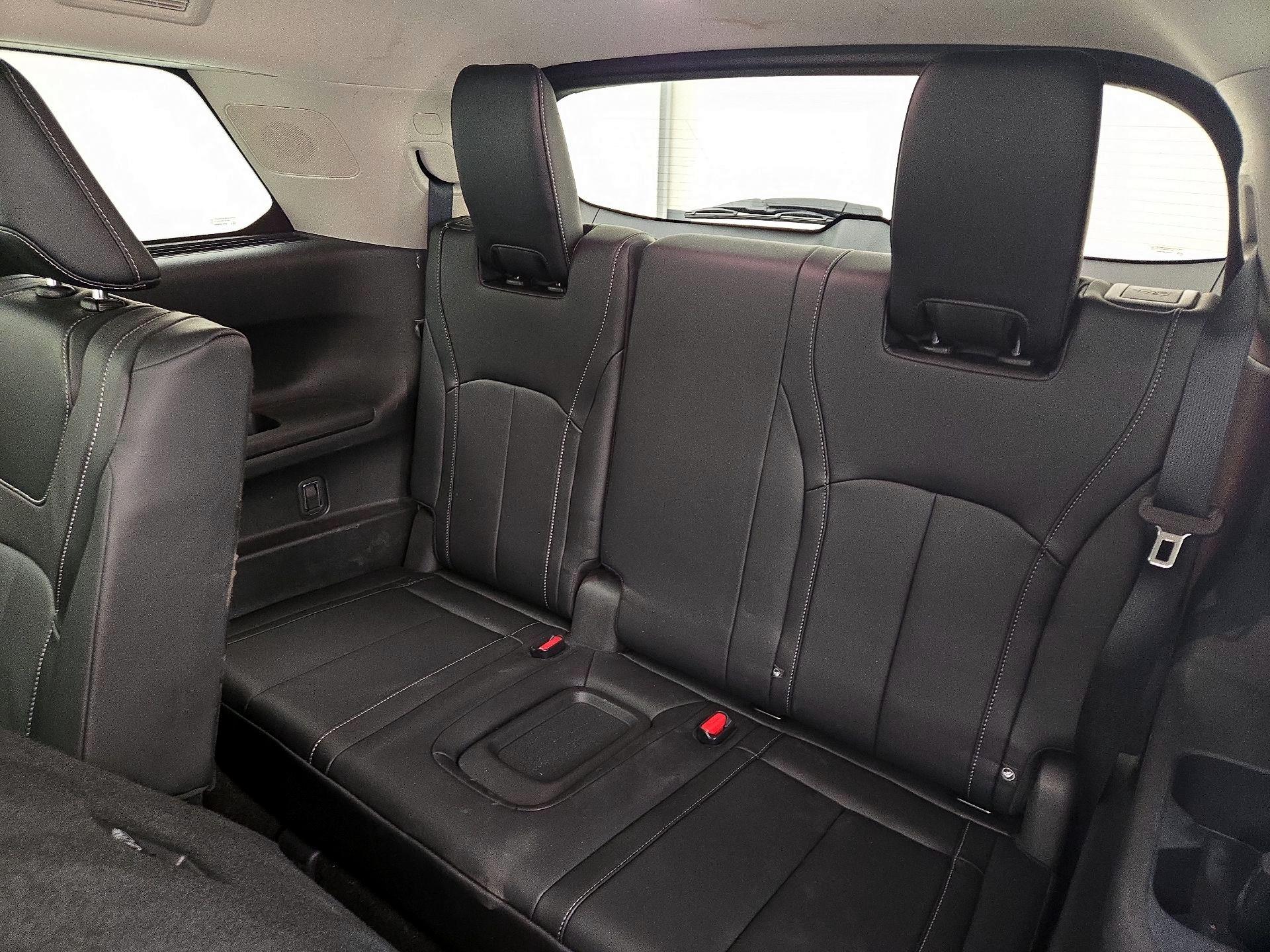 Thumbnail: 2023 INFINITI QX60 - 20