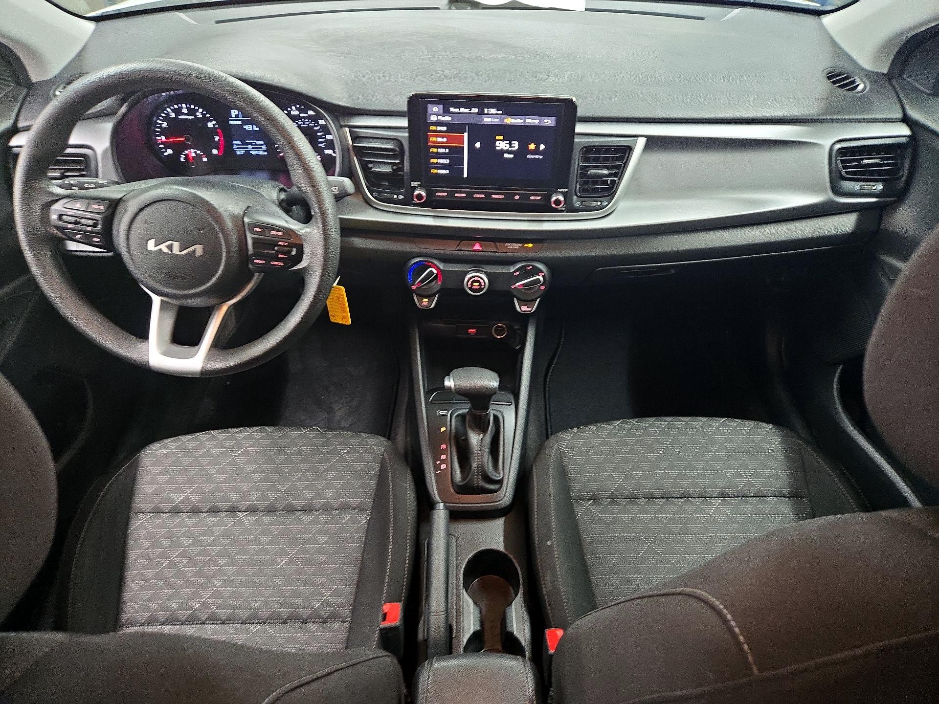 Thumbnail: 2023 Kia Rio - 9