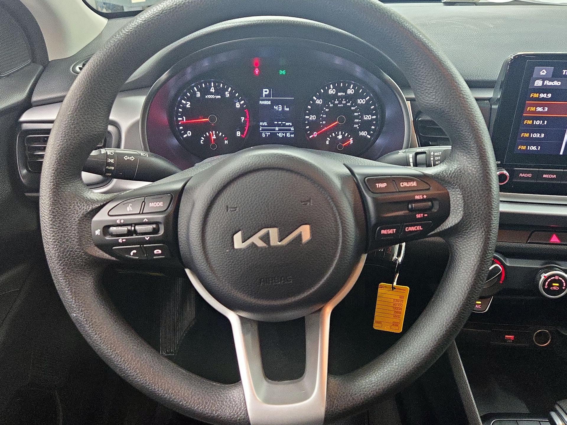 Thumbnail: 2023 Kia Rio - 10