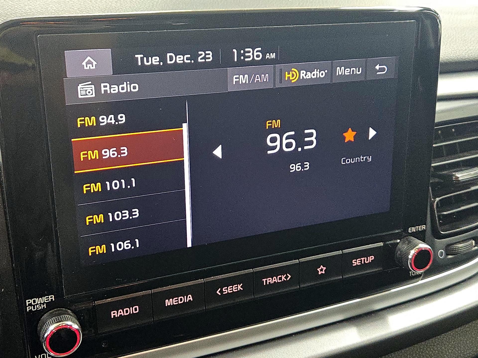 Thumbnail: 2023 Kia Rio - 15