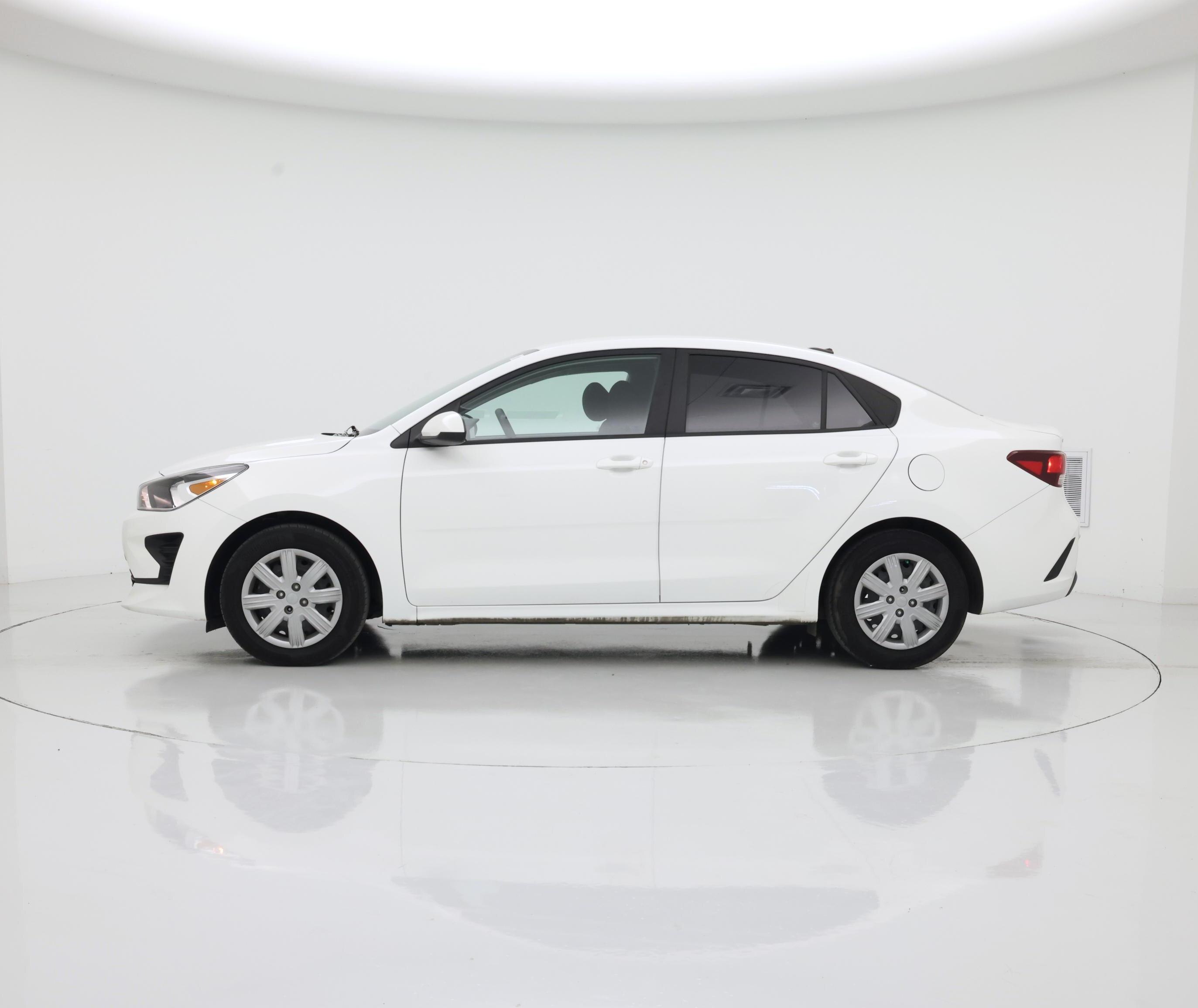 Thumbnail: 2023 Kia Rio - 3