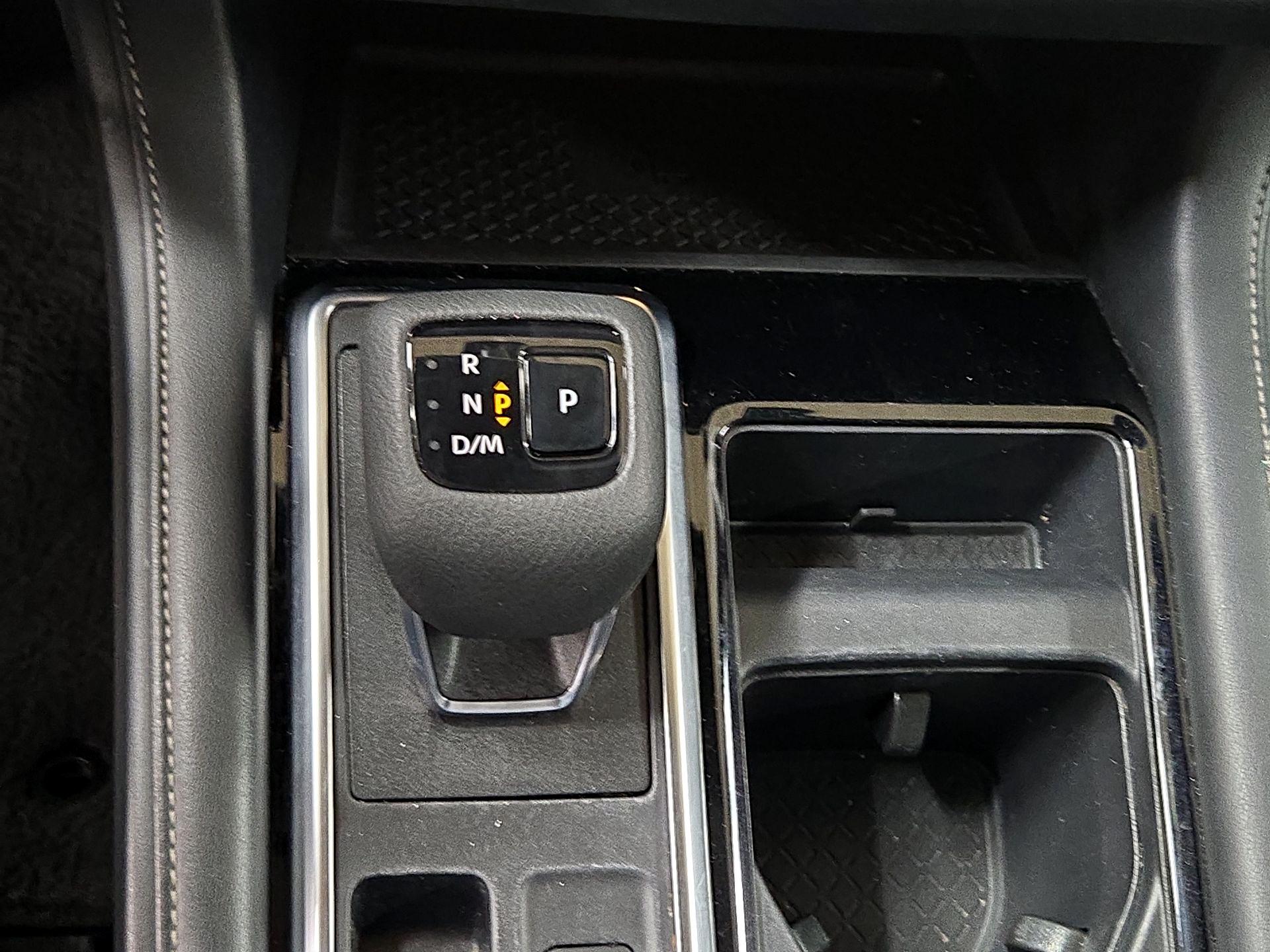 Thumbnail: 2023 Nissan Pathfinder - 18