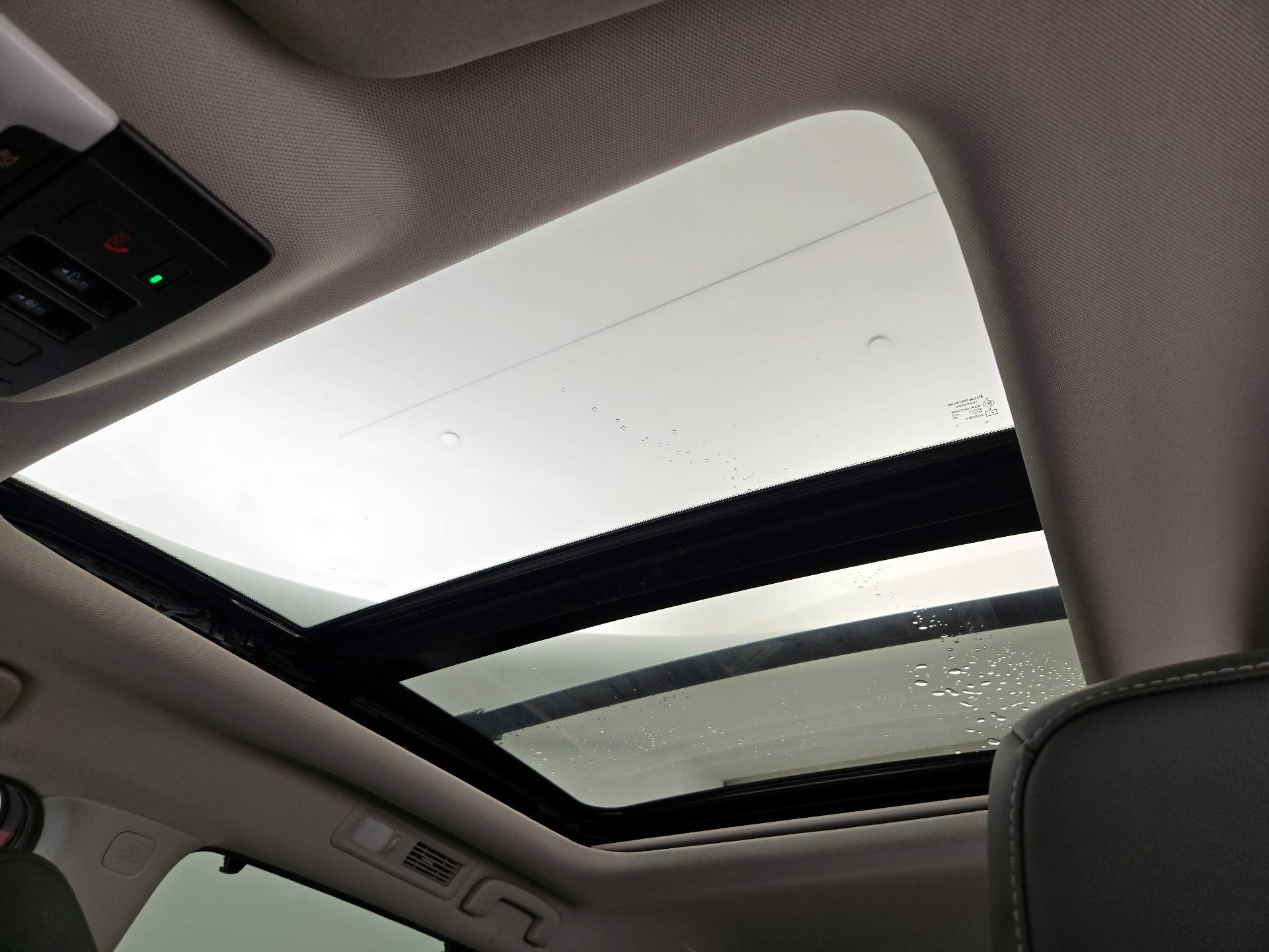 Thumbnail: 2023 Nissan Pathfinder - 20