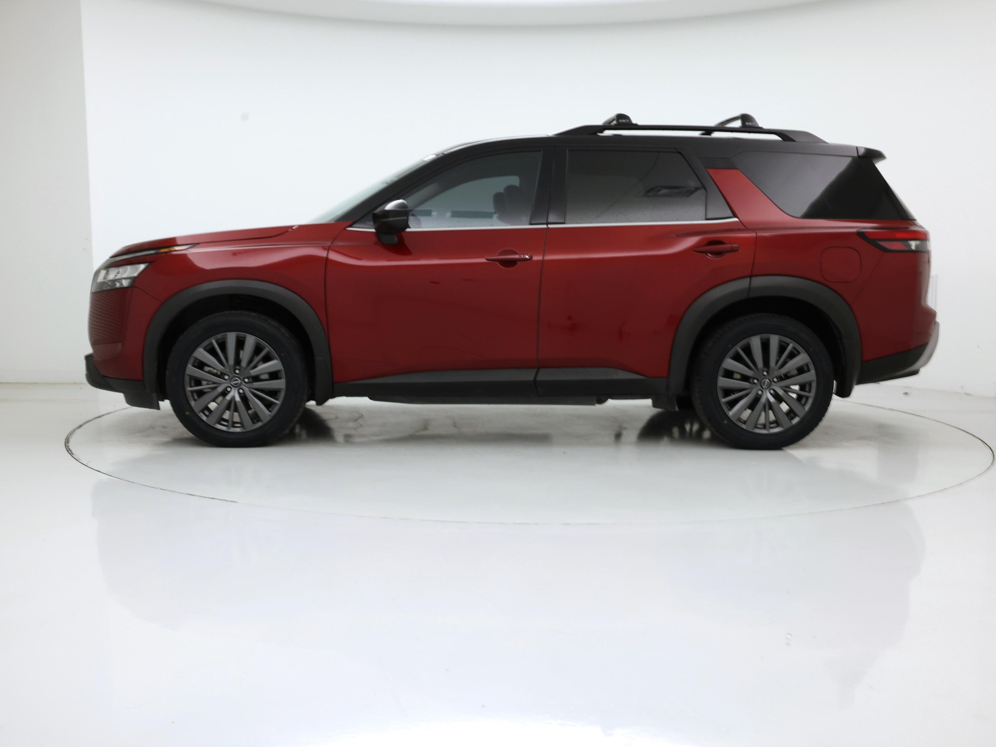 Thumbnail: 2023 Nissan Pathfinder - 3