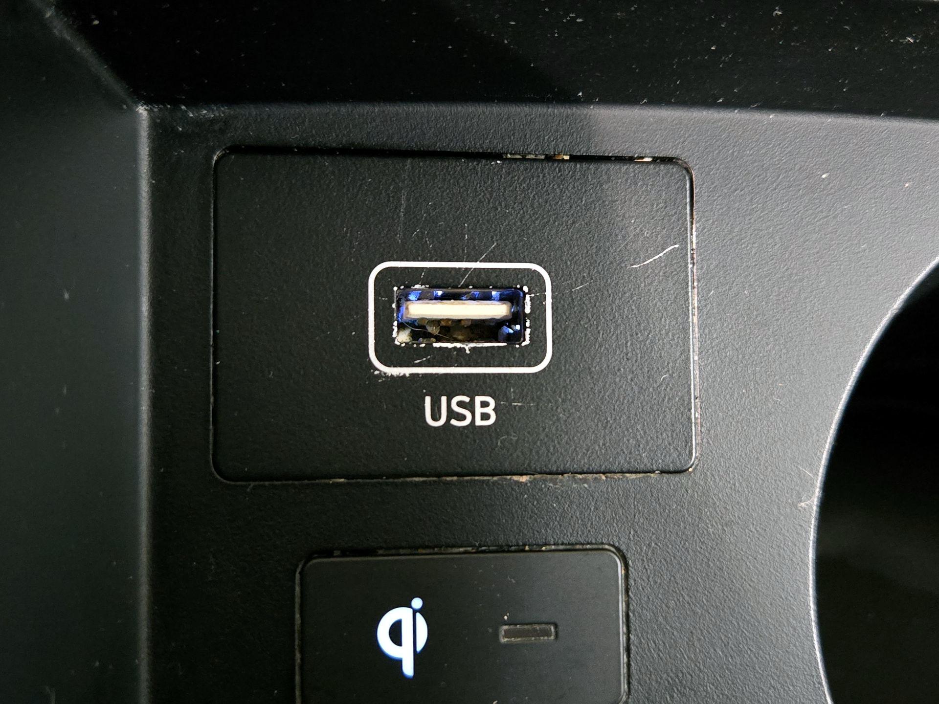 Thumbnail: 2022 Hyundai Santa Fe - 19