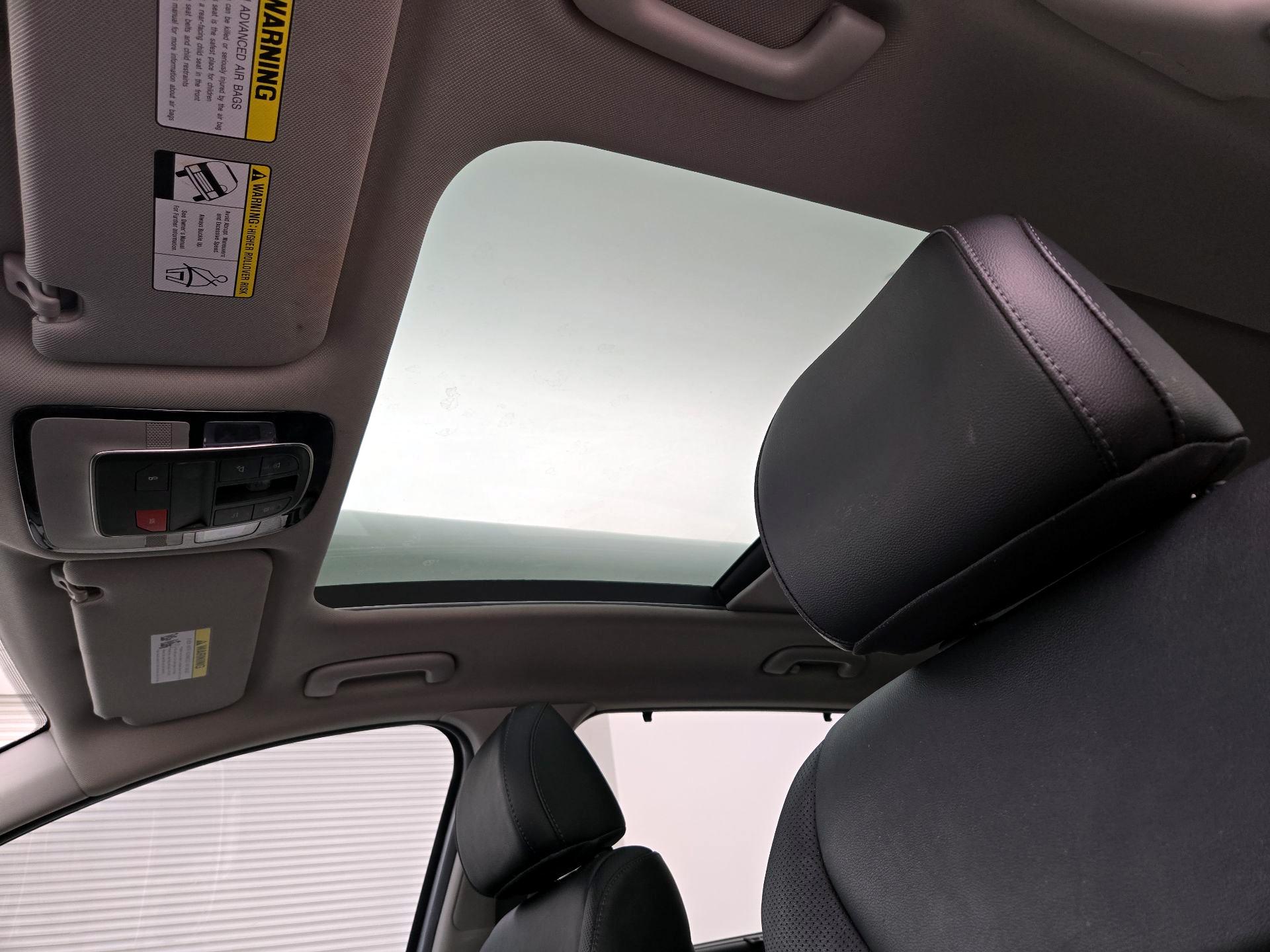 Thumbnail: 2022 Hyundai Santa Fe - 20