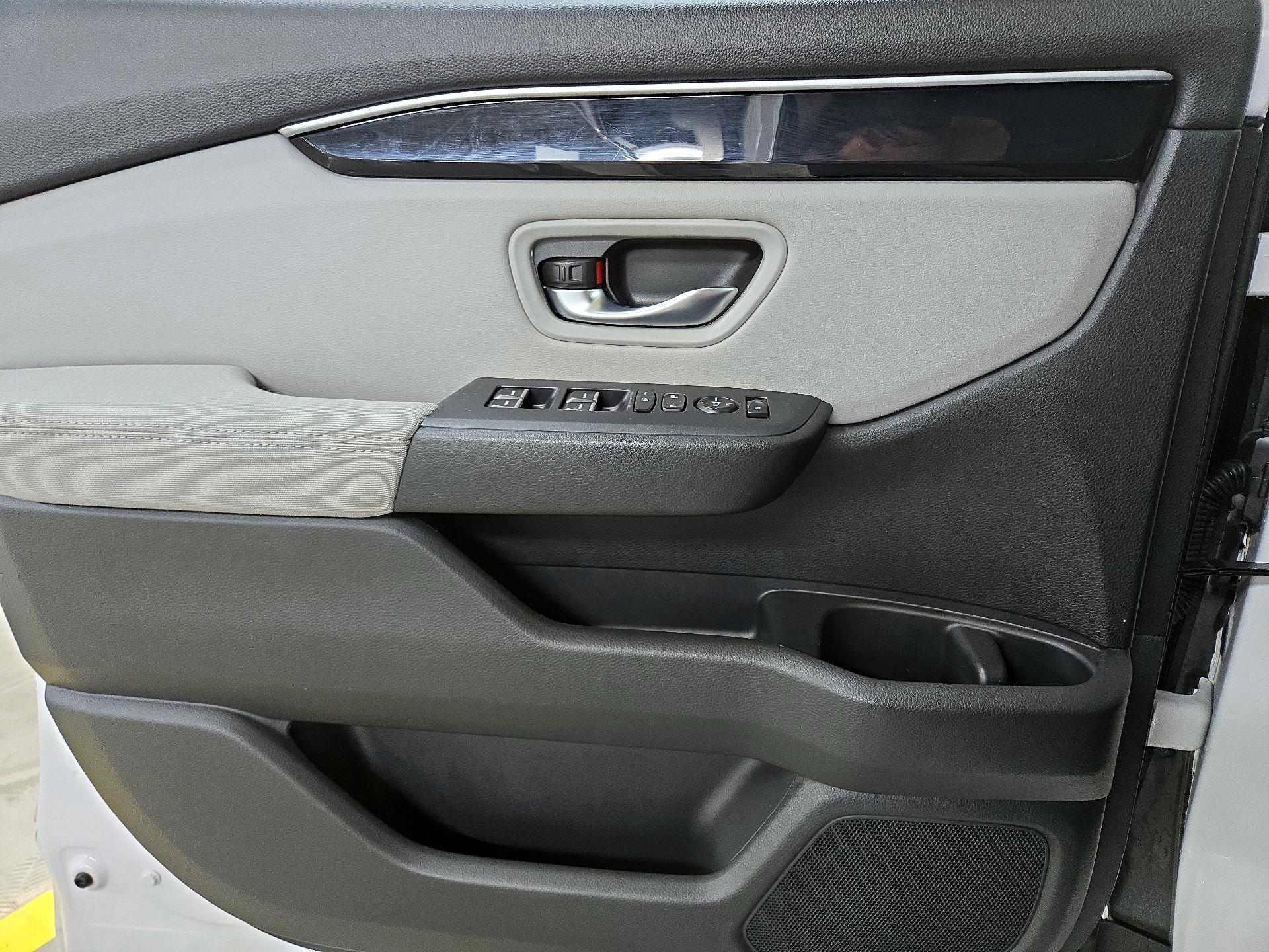 Thumbnail: 2023 Honda Pilot - 12