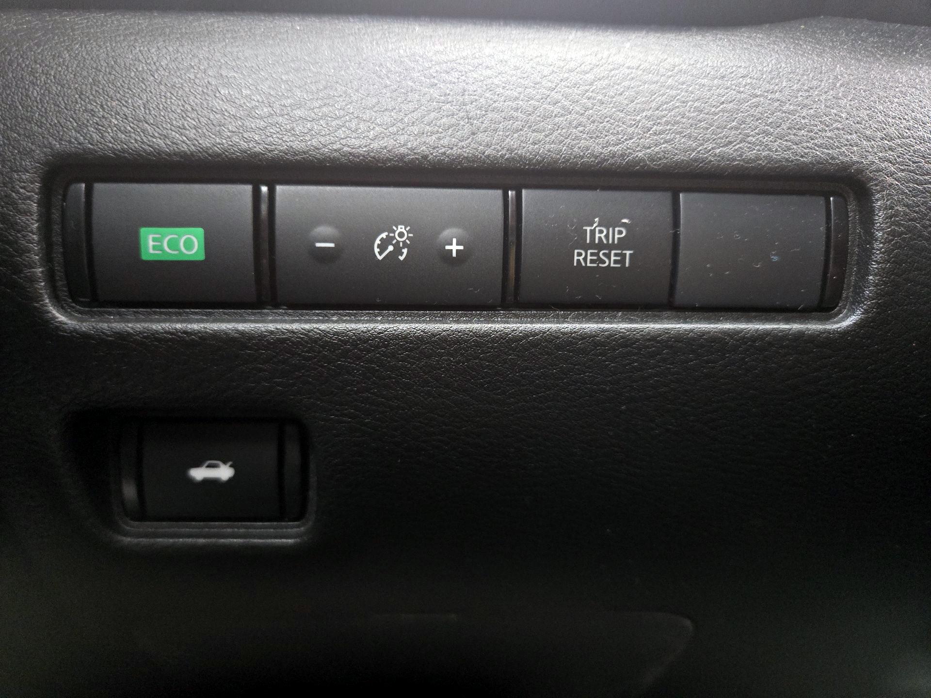 Thumbnail: 2022 Nissan Sentra - 13