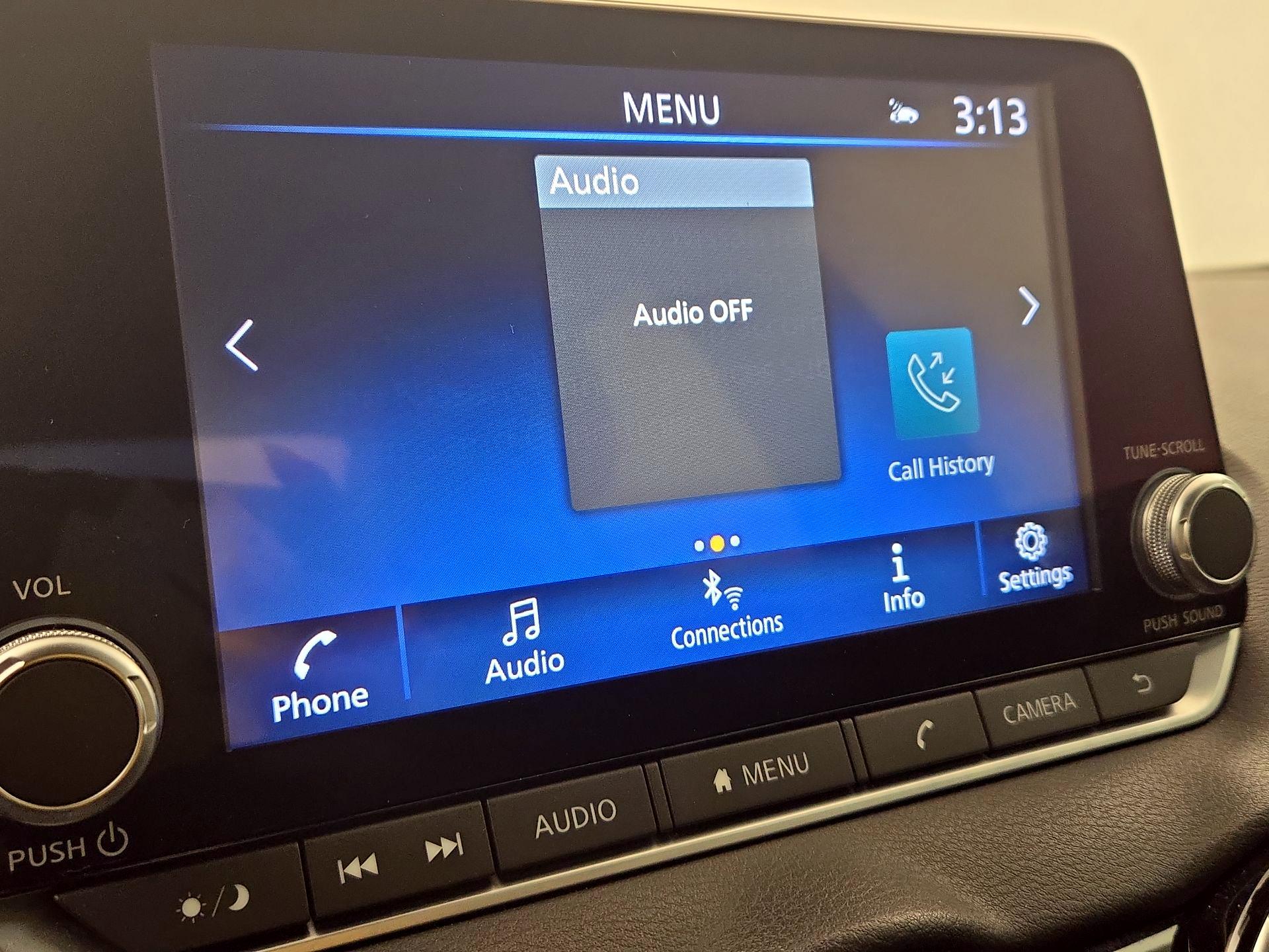 Thumbnail: 2022 Nissan Sentra - 15