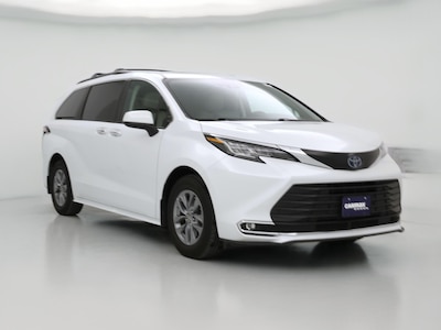 2022 Toyota Sienna Hybrid XLE