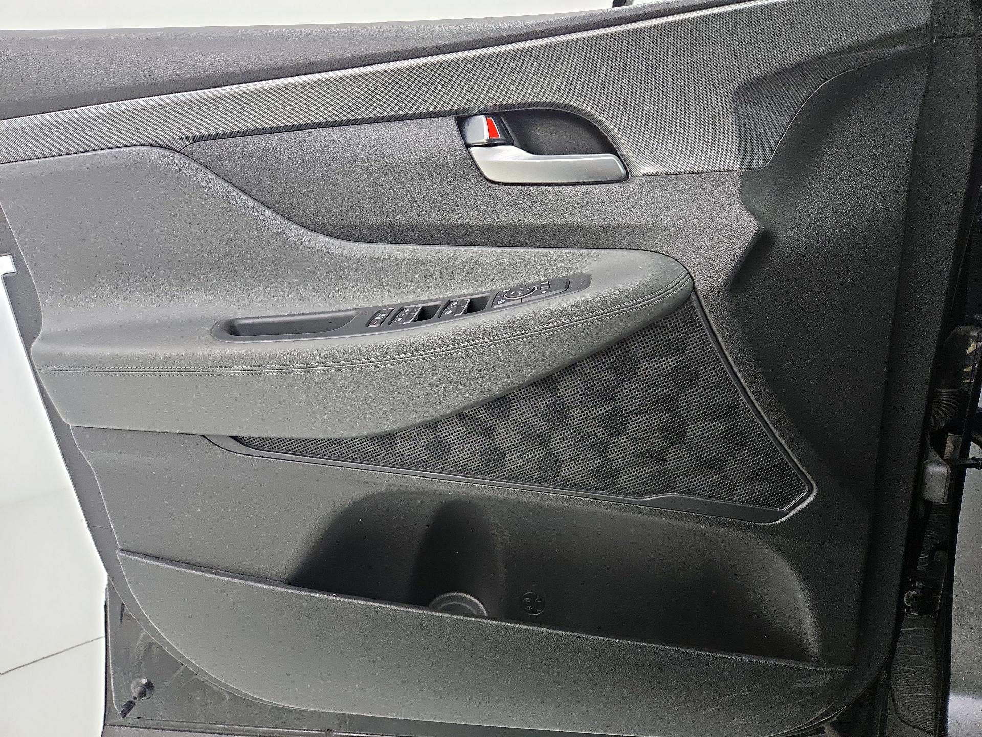 Thumbnail: 2023 Hyundai Santa Fe - 12