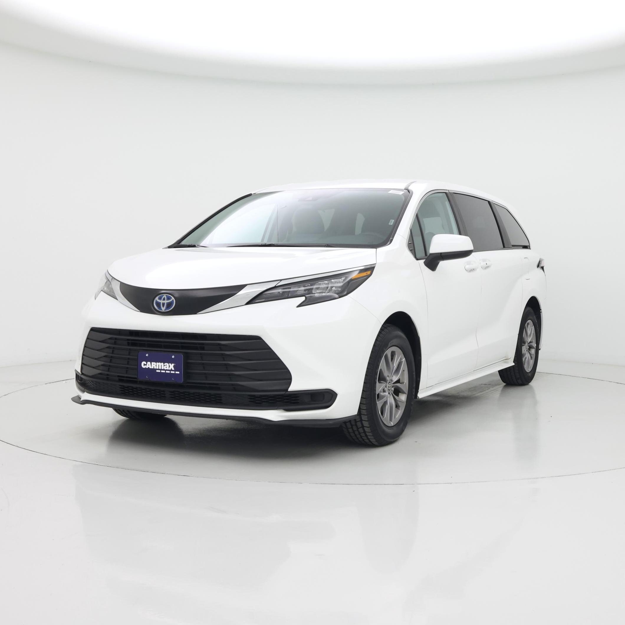 Thumbnail: 2024 Toyota Sienna - 4
