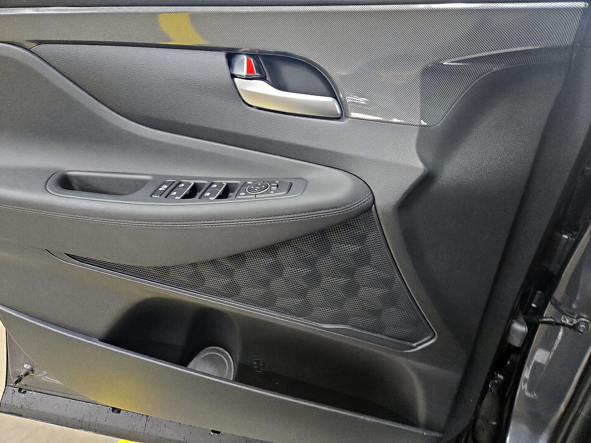 Thumbnail: 2023 Hyundai Santa Fe - 12