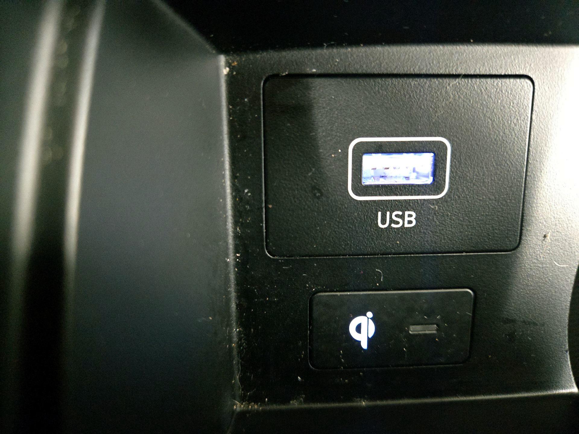 Thumbnail: 2023 Hyundai Santa Fe - 17