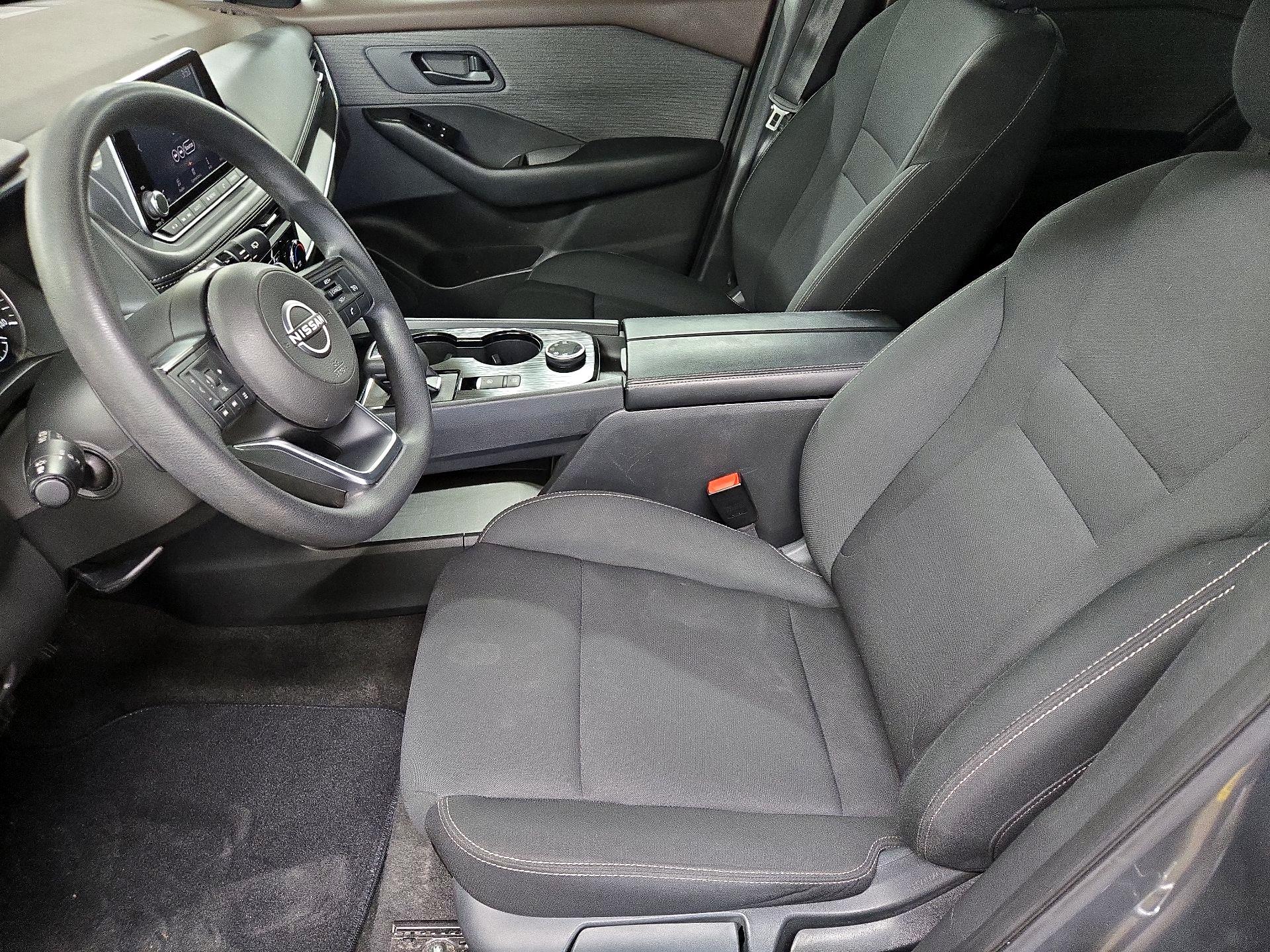 Thumbnail: 2023 Nissan Rogue - 11