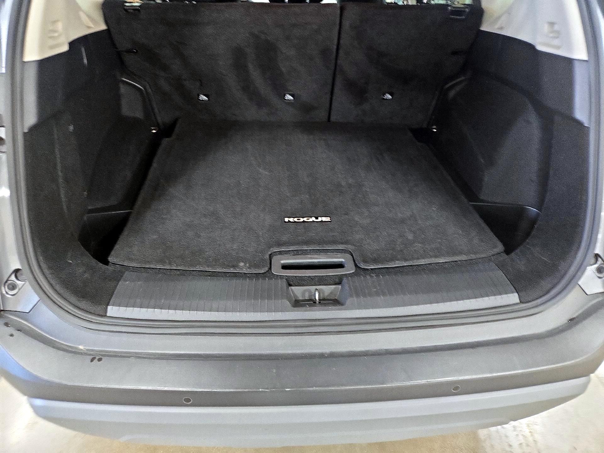 Thumbnail: 2023 Nissan Rogue - 19