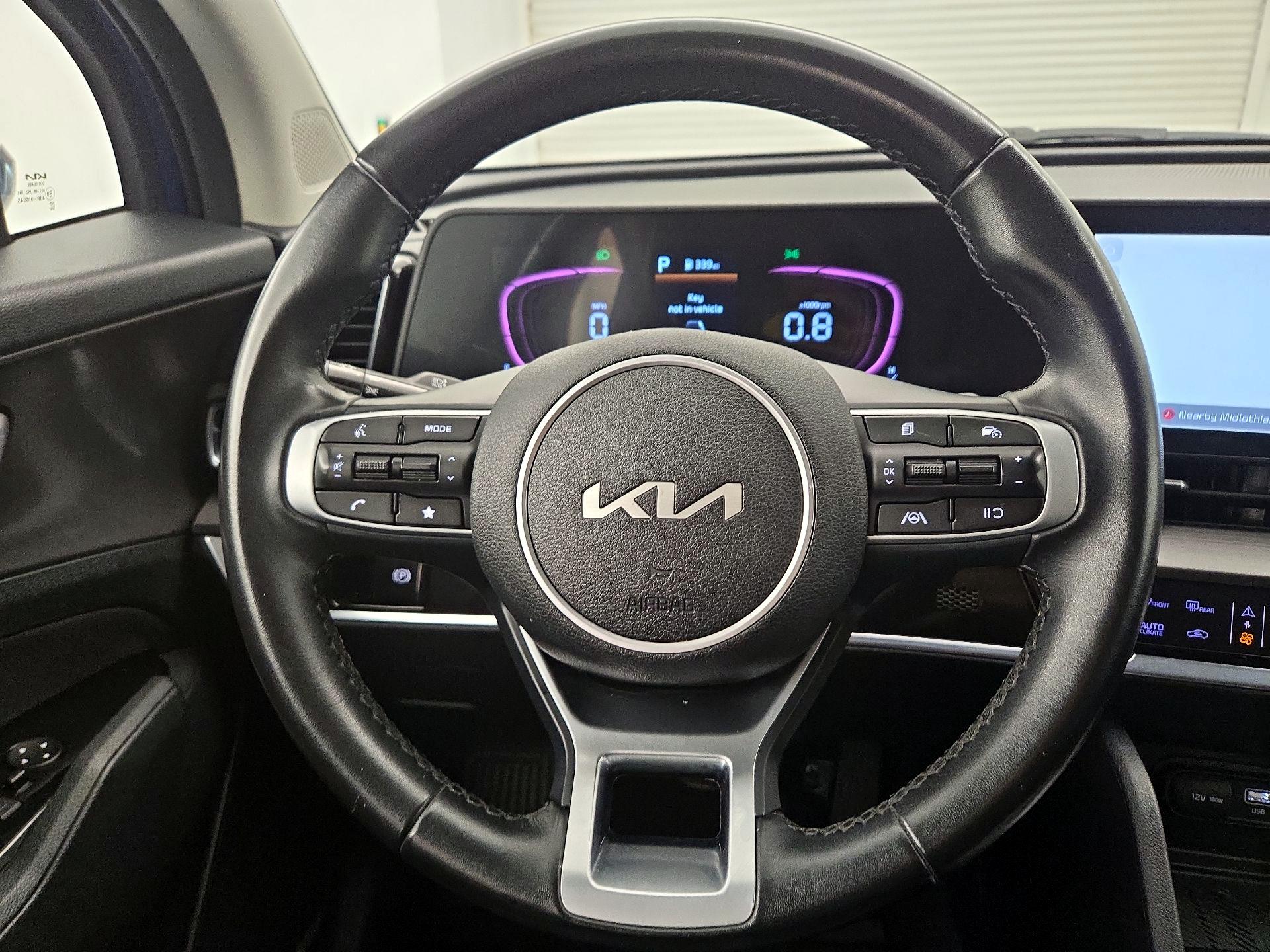 Thumbnail: 2023 Kia Sportage - 10