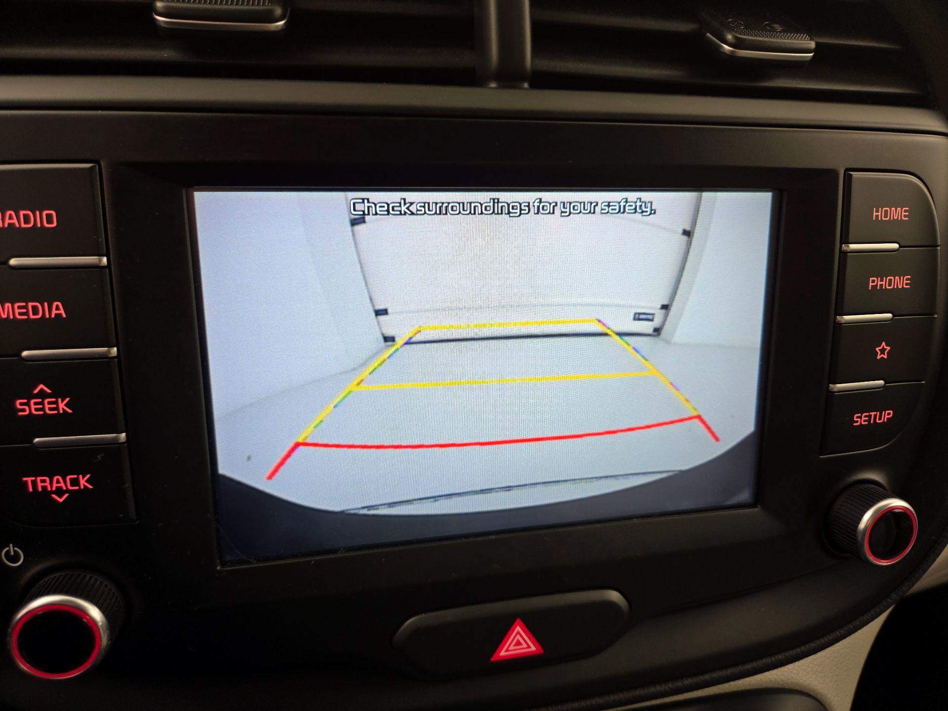 Thumbnail: 2020 Kia Soul - 14