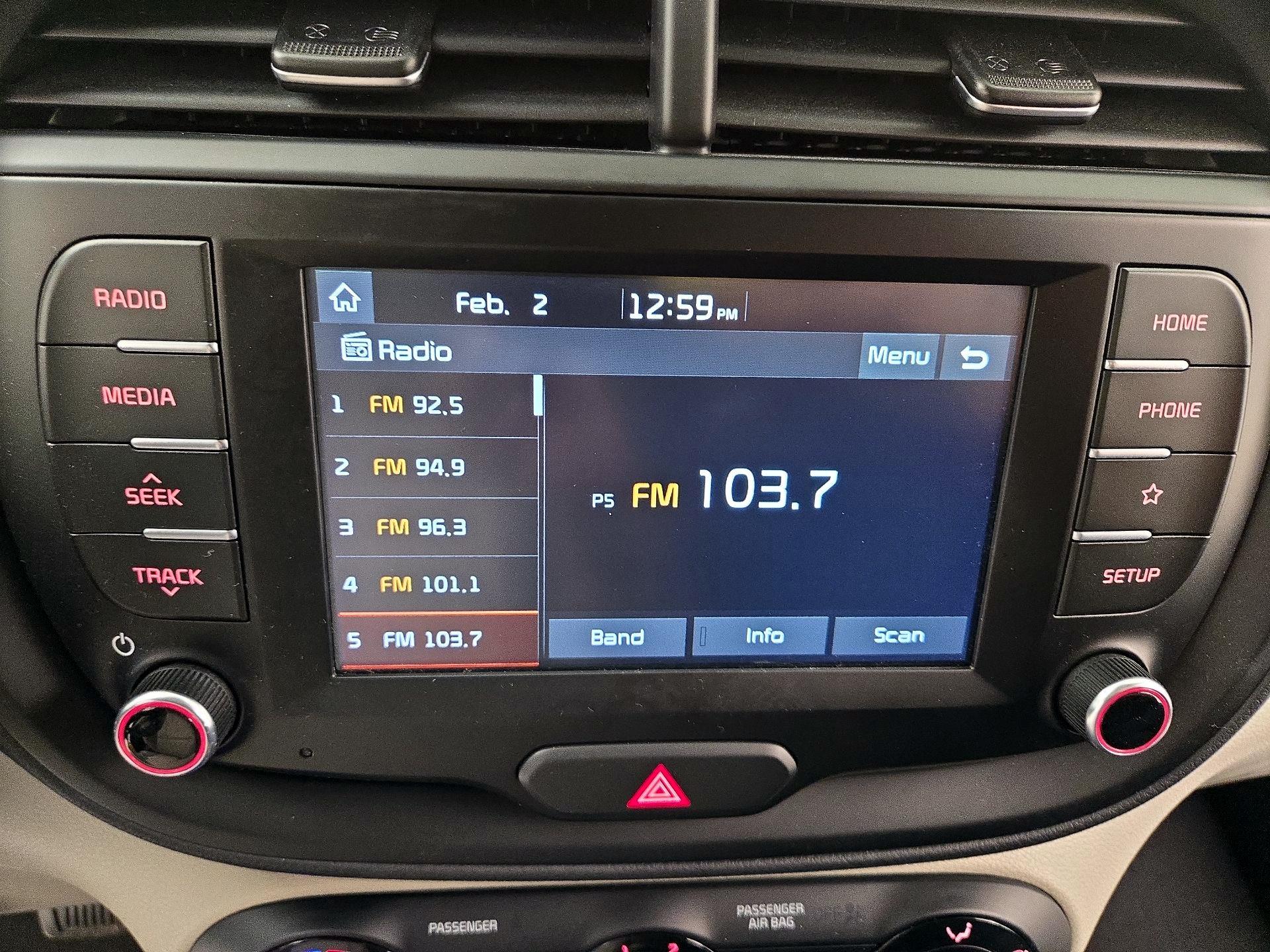 Thumbnail: 2020 Kia Soul - 15