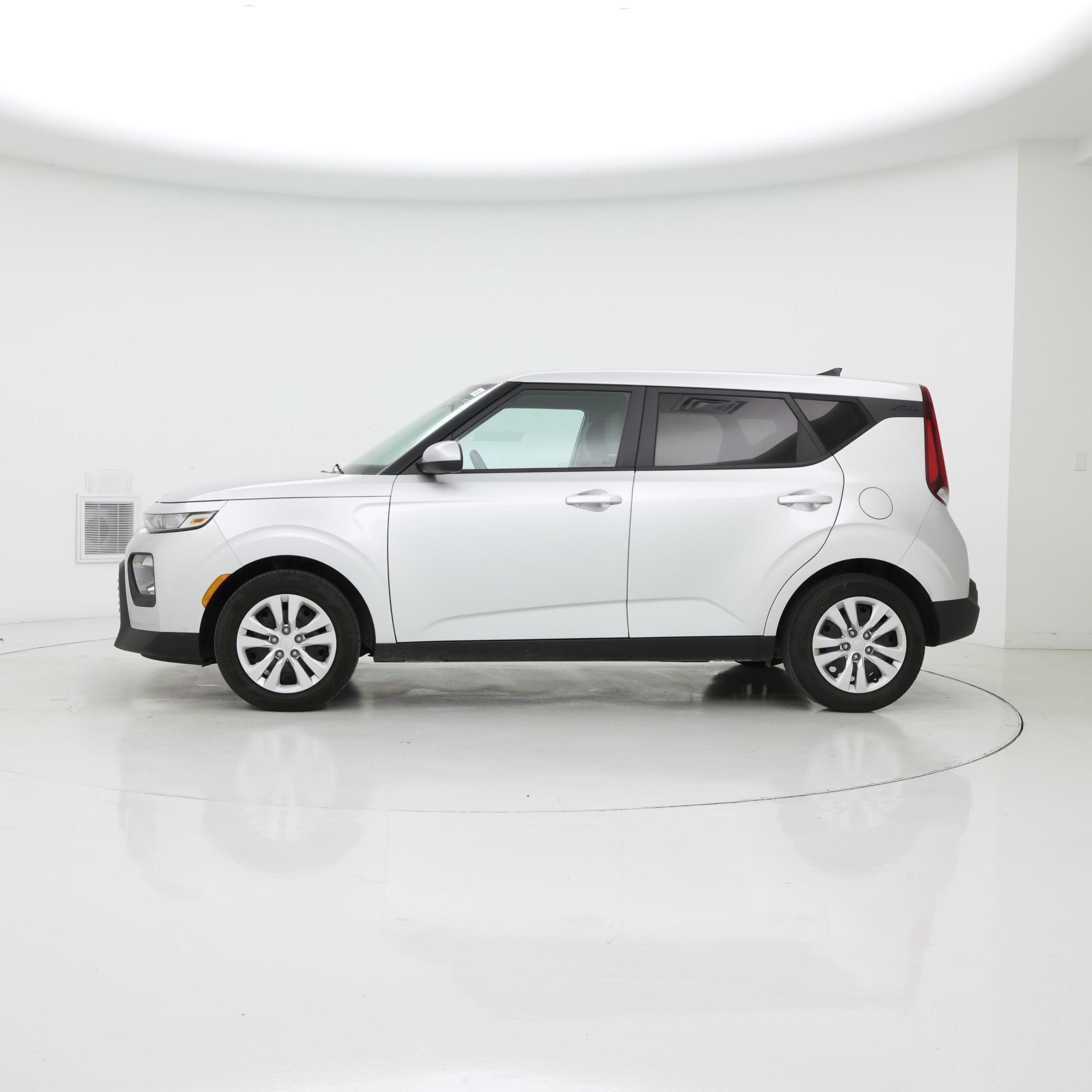 Thumbnail: 2020 Kia Soul - 3