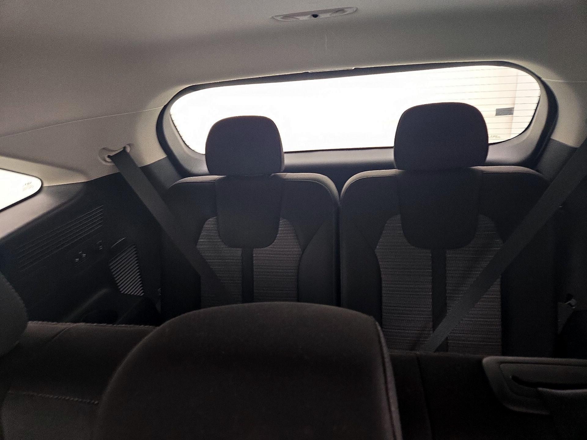 Thumbnail: 2023 Kia Sorento - 19