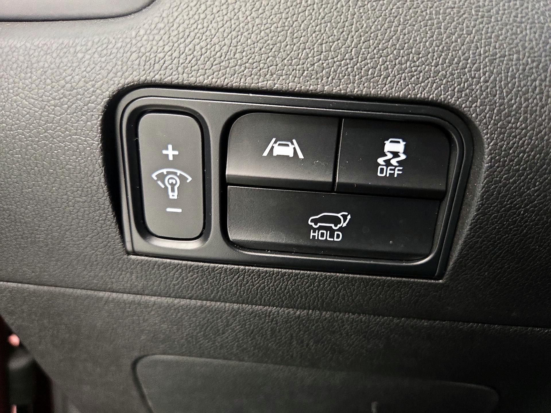 Thumbnail: 2022 Kia Sorento - 13