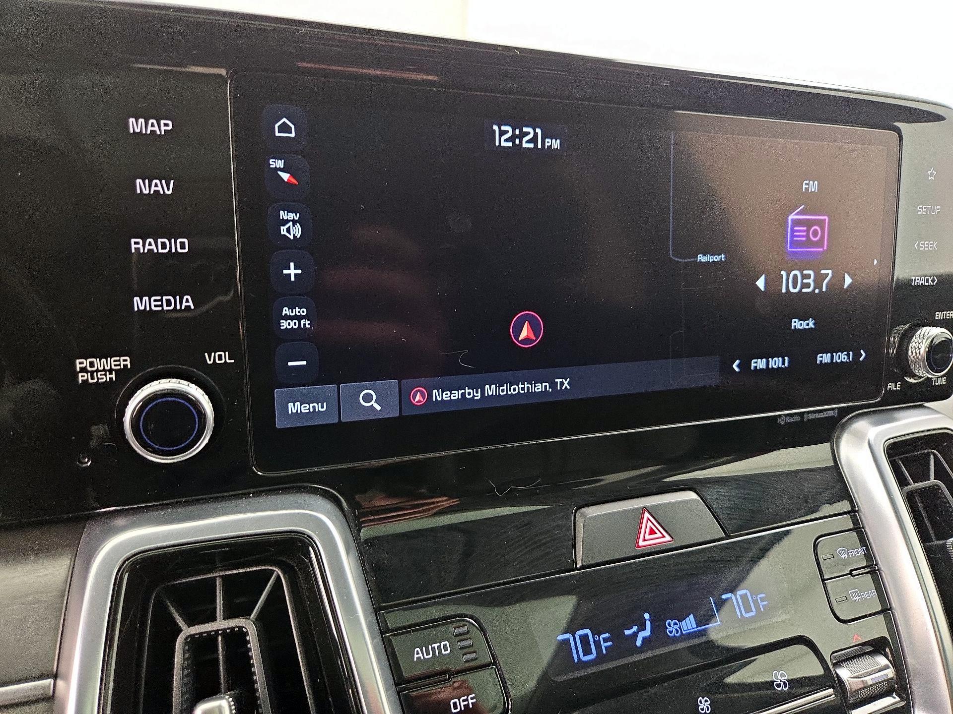 Thumbnail: 2022 Kia Sorento - 14