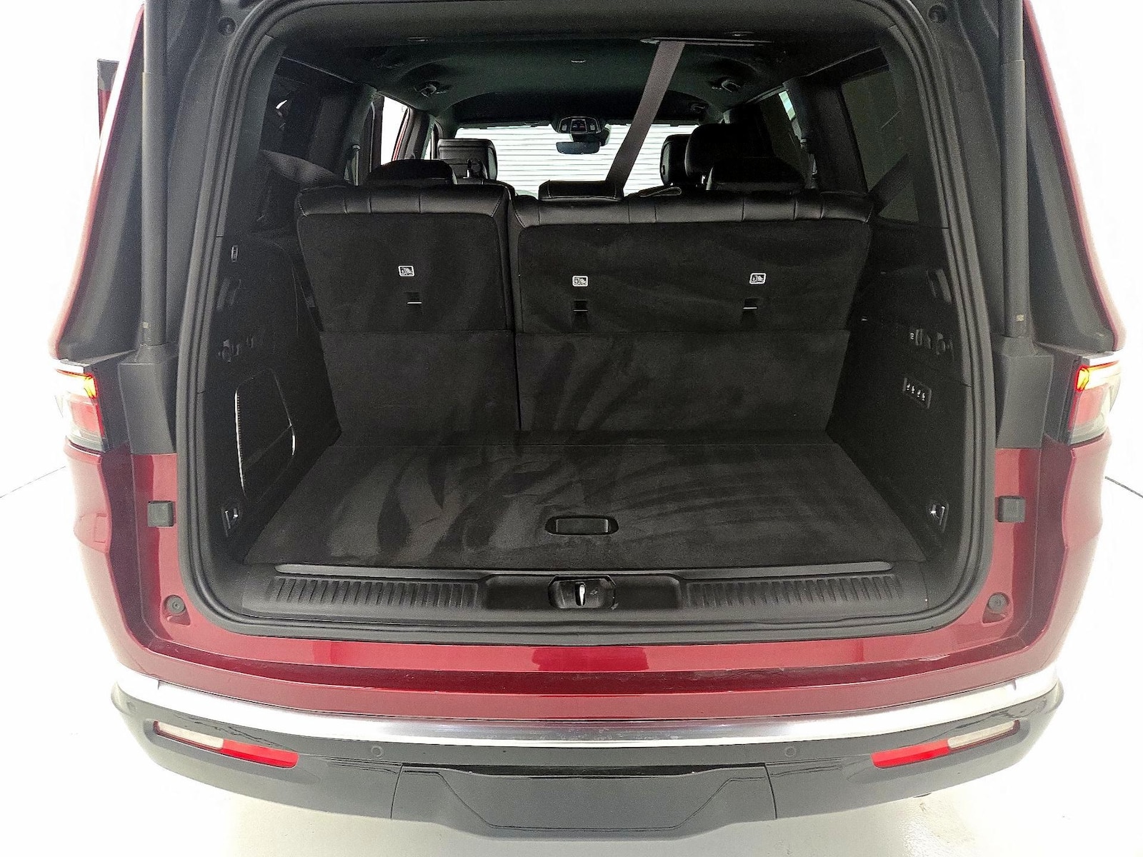 2022 Jeep Wagoneer Series III - Photo 23