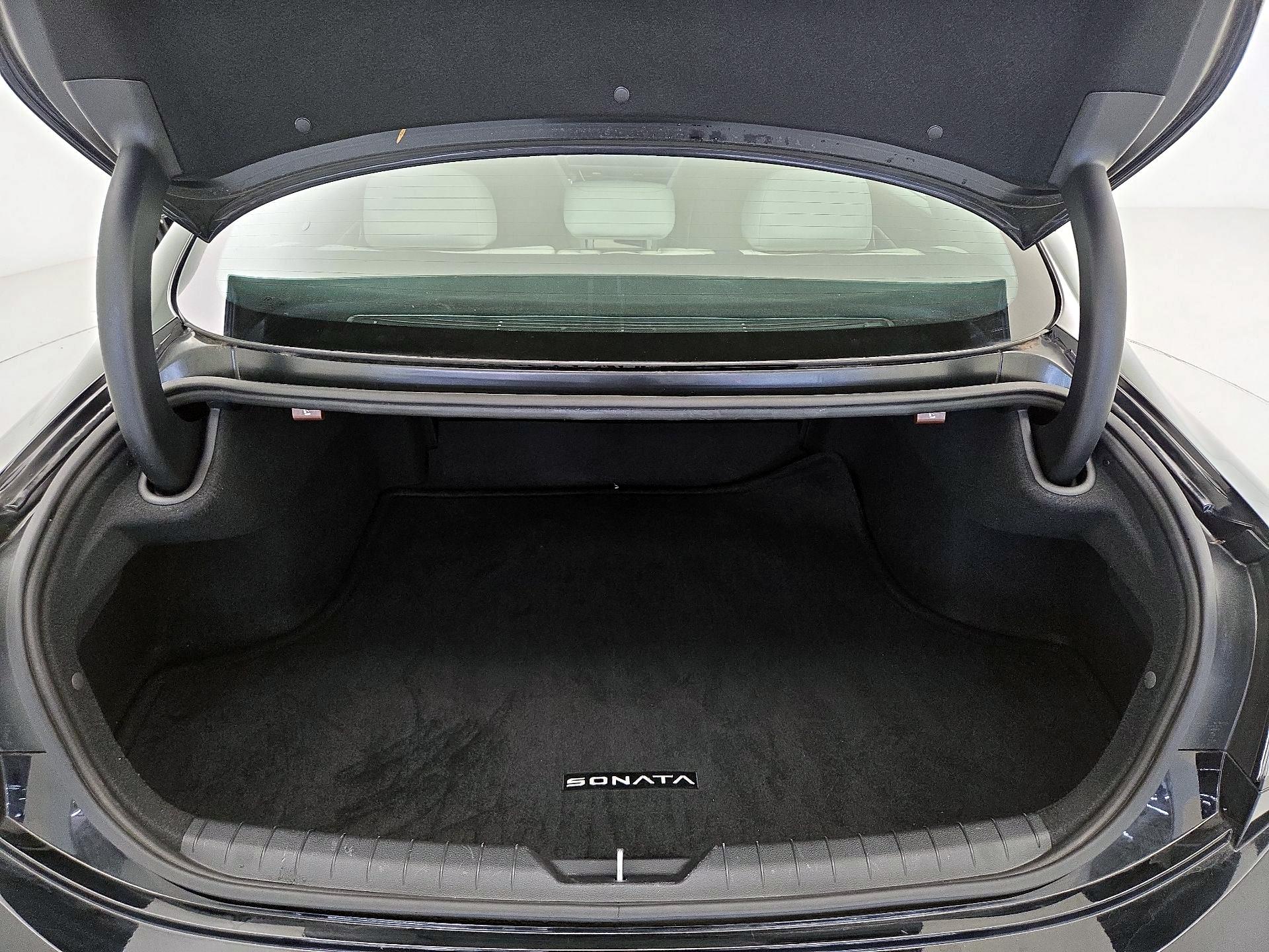 Thumbnail: 2024 Hyundai Sonata - 20
