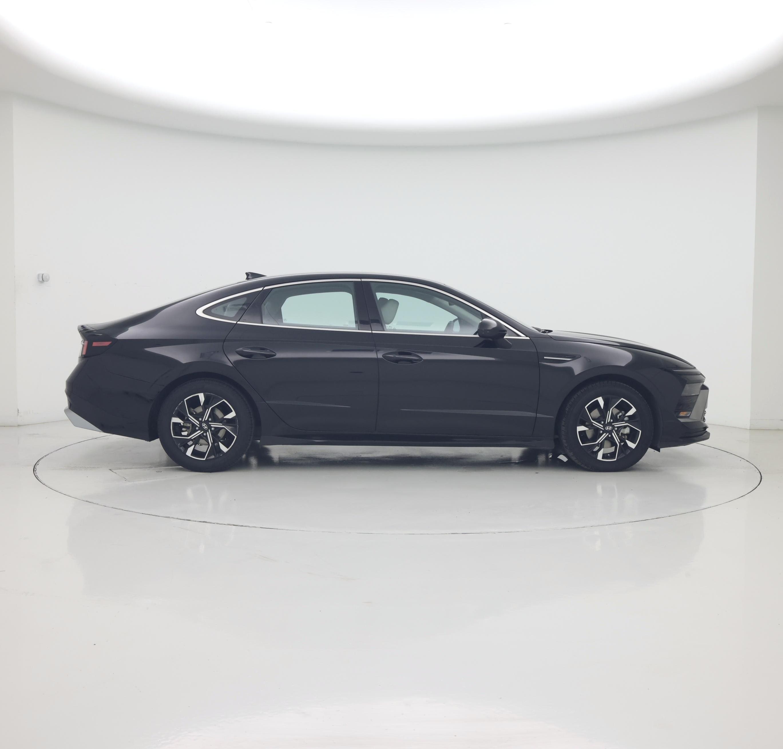 Thumbnail: 2024 Hyundai Sonata - 7