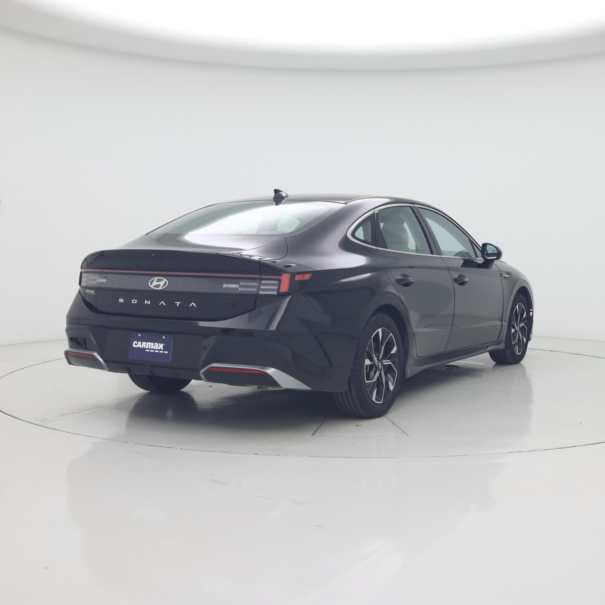 Thumbnail: 2024 Hyundai Sonata - 8