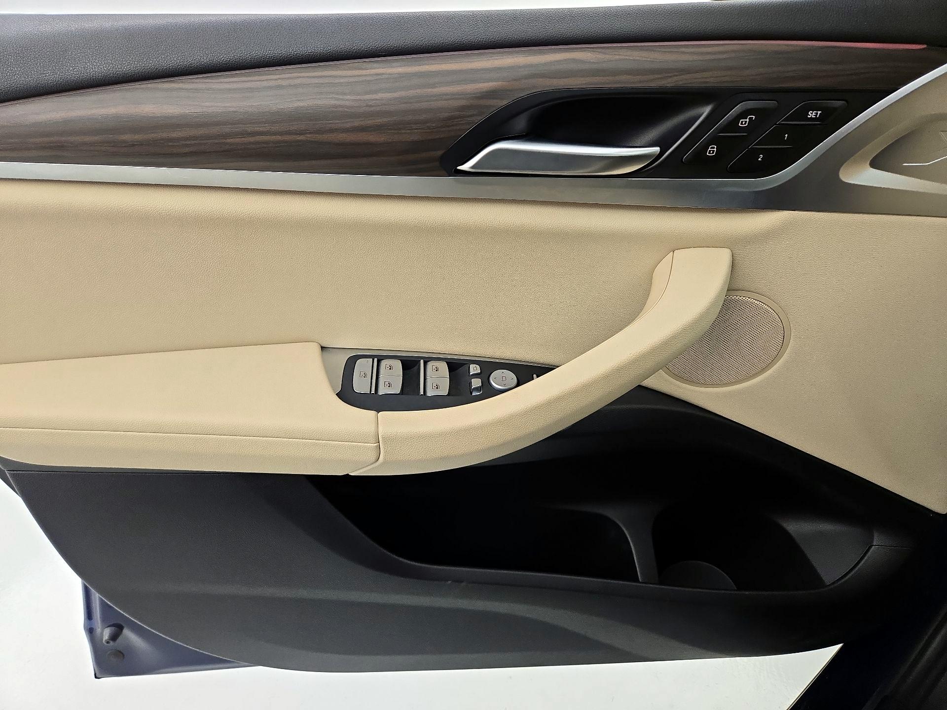 Thumbnail: 2021 BMW X3 - 12
