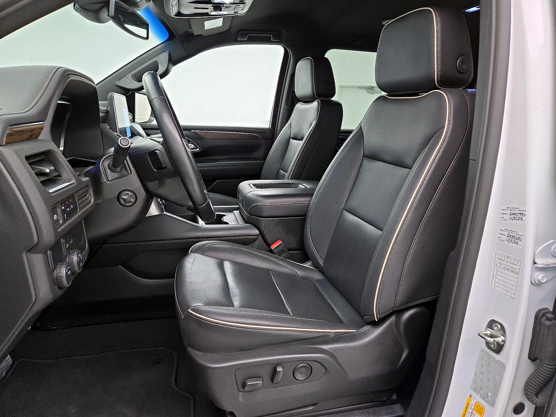 Thumbnail: 2023 Chevrolet Suburban - 11