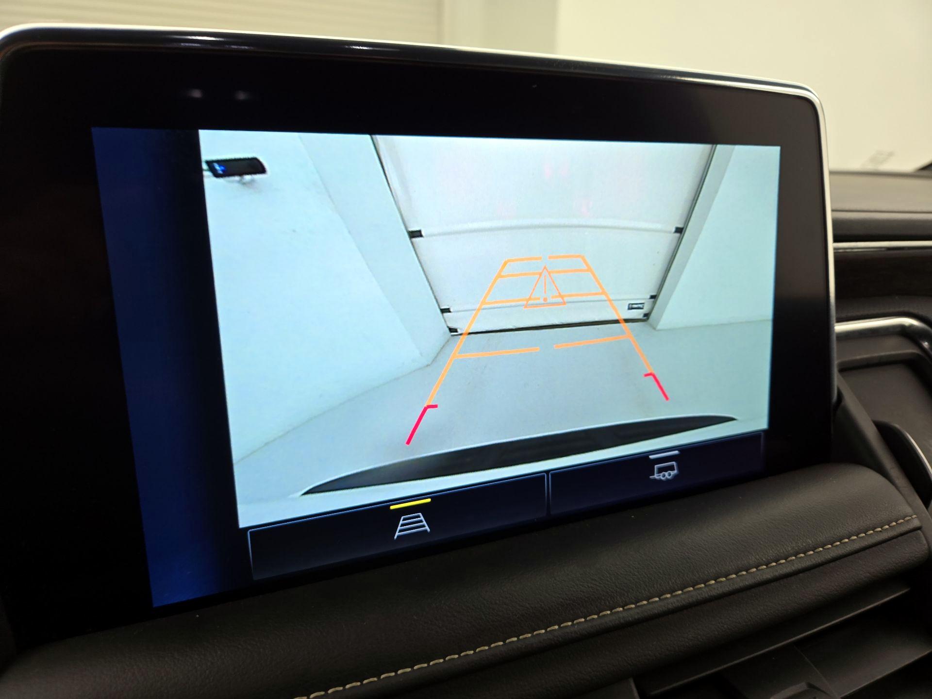 Thumbnail: 2023 Chevrolet Suburban - 14