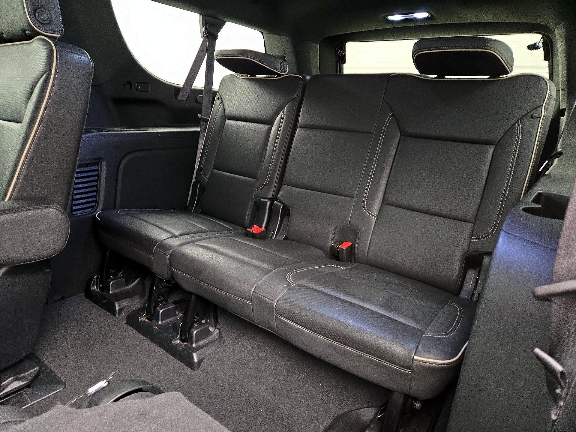 Thumbnail: 2023 Chevrolet Suburban - 20