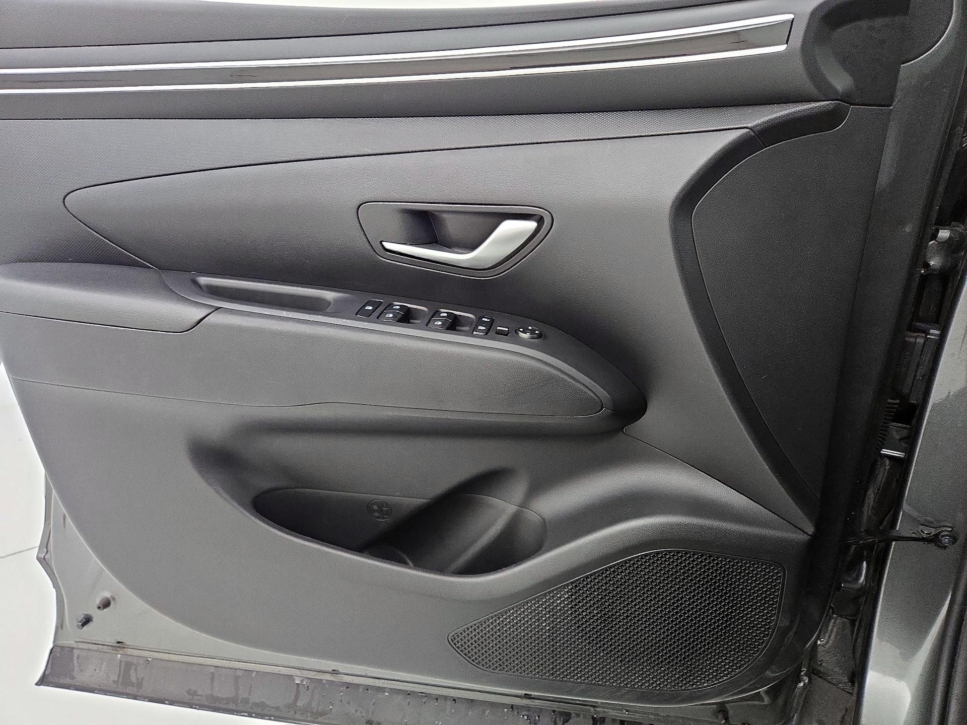 Thumbnail: 2023 Hyundai Tucson - 12